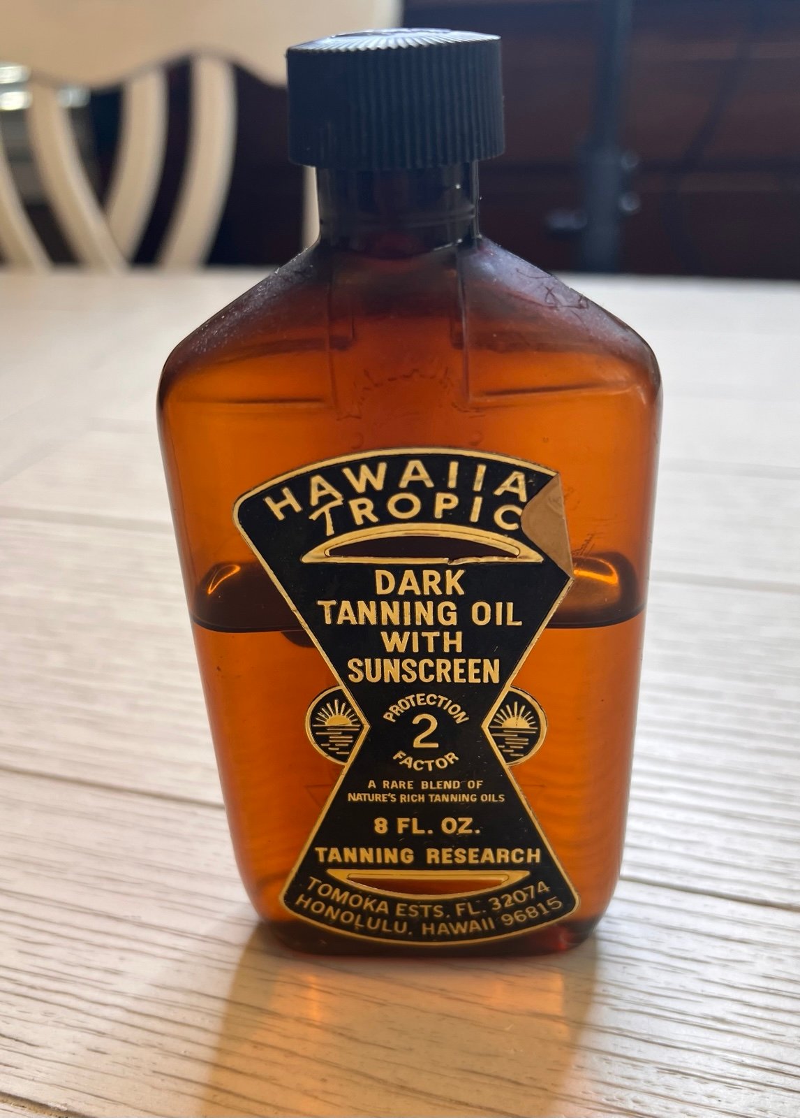 Vintage 8oz Hawaiian Tropic Dark Tanning Oil, SPF 2 W/ Original Hut Lid. 1/2full