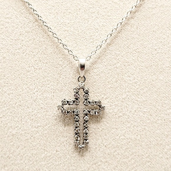 Small Vintage Diamond Cross Pendant Necklace 925 Sterling Silver 16 1 drop .5