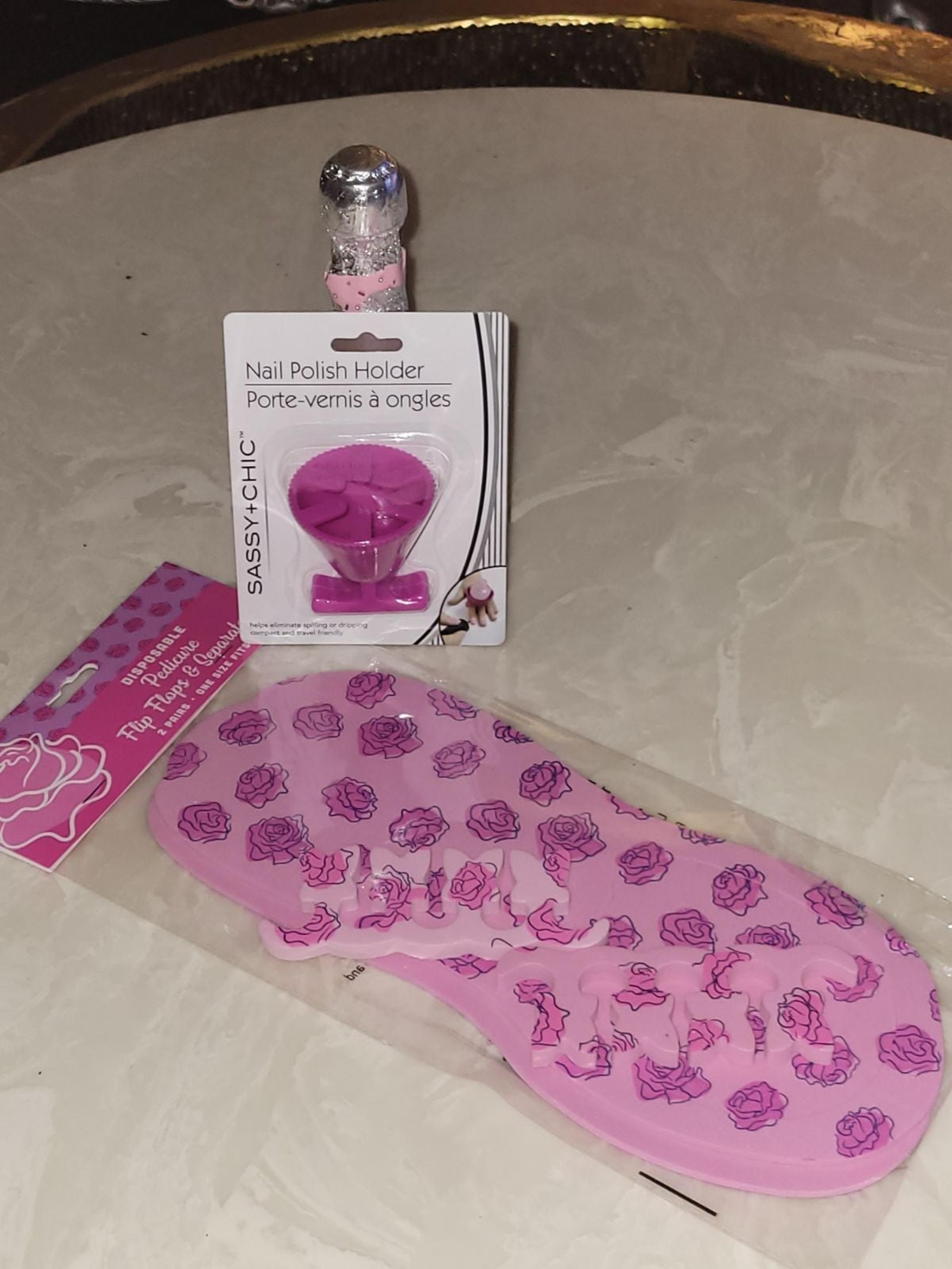Sassy + Chic Nail Polish Holder & Flip F