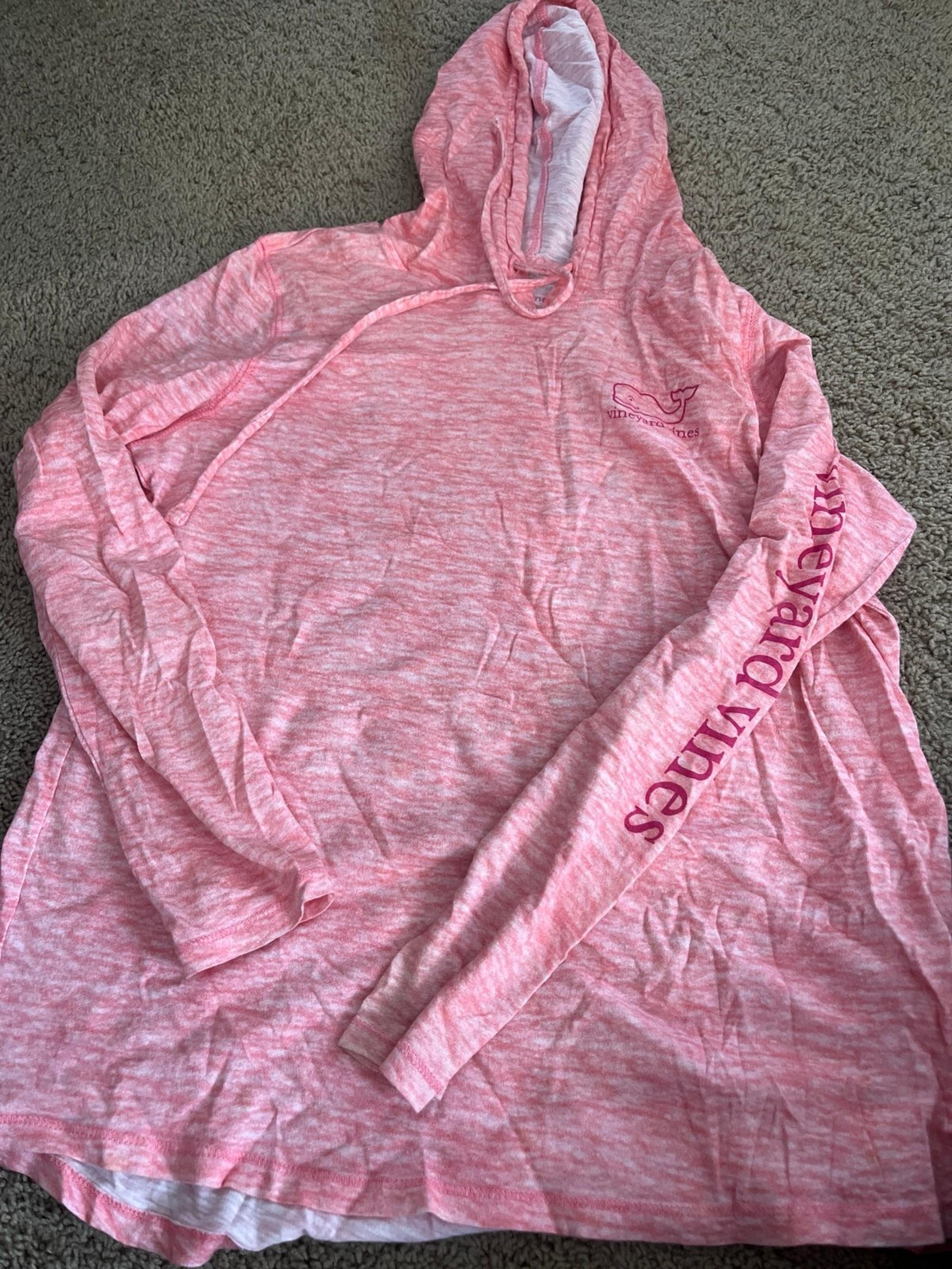 Women’s small Vineyard Vines lightweight pullover hoodie