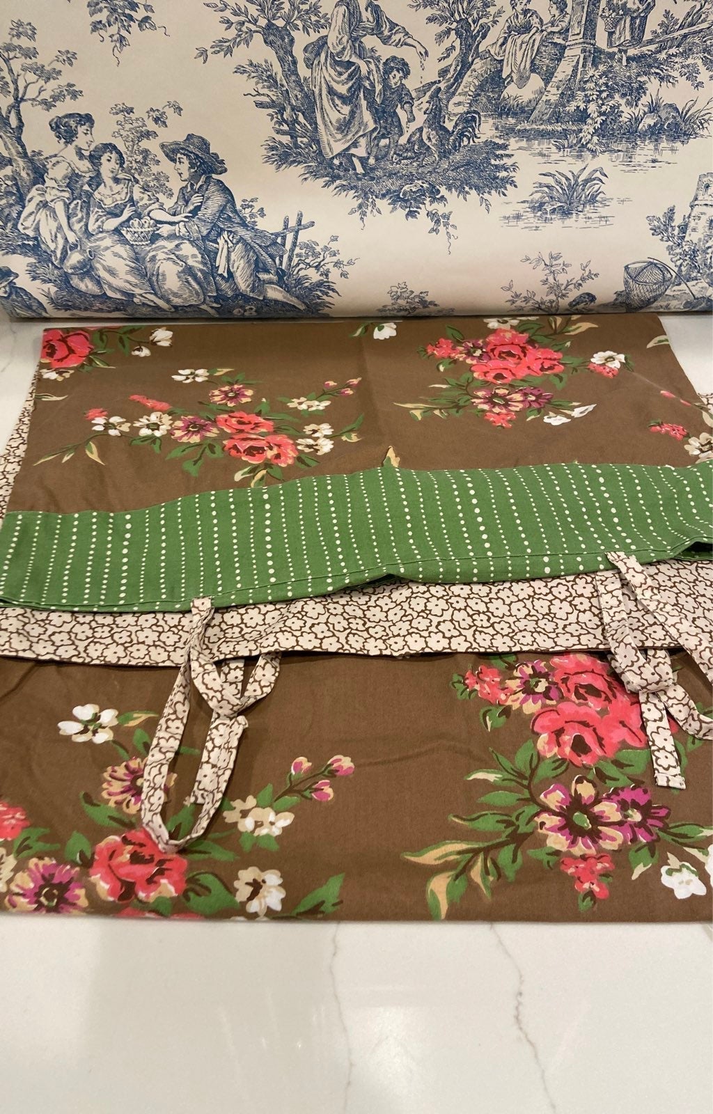 Shabby chic style pillowcases