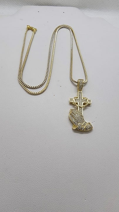 Brand New Sterling Silver 925 Cross Necklace