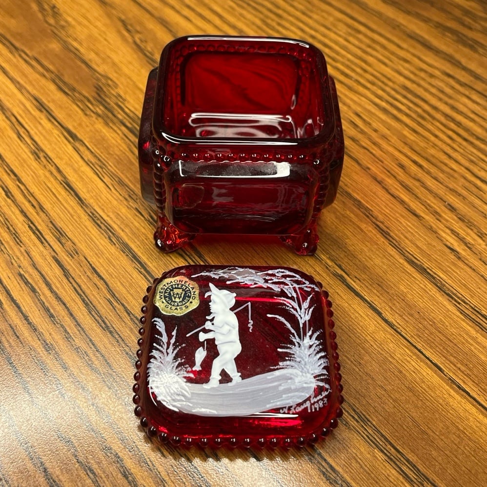 Westmoreland UV Painted Ring Box