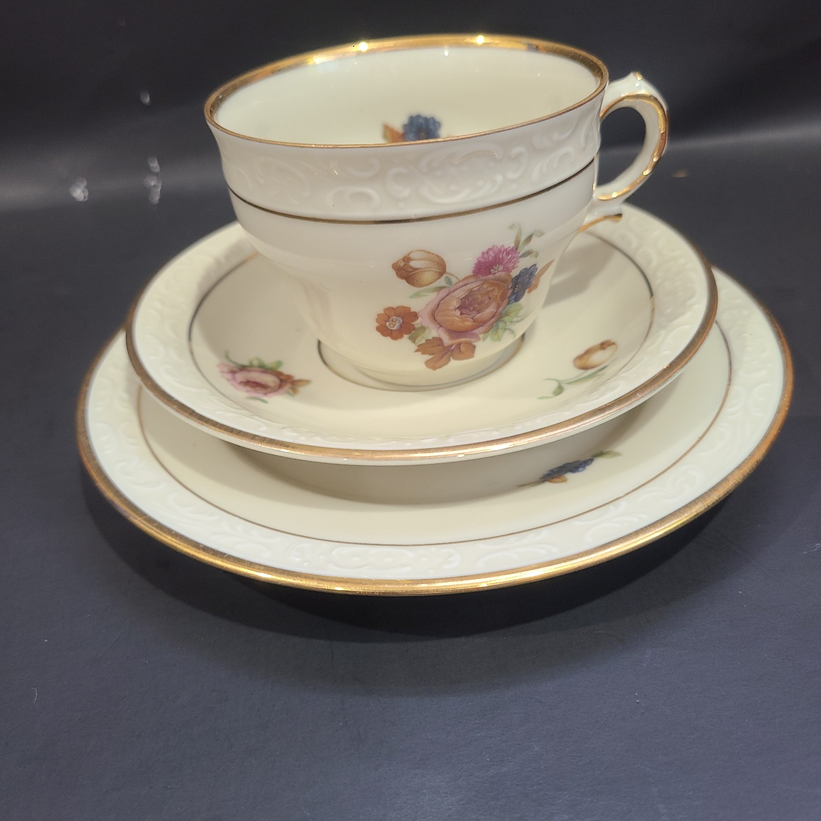 Vintage Kjobenhavns Porcelain Maleri KPM Denmark Cup and Saucers
