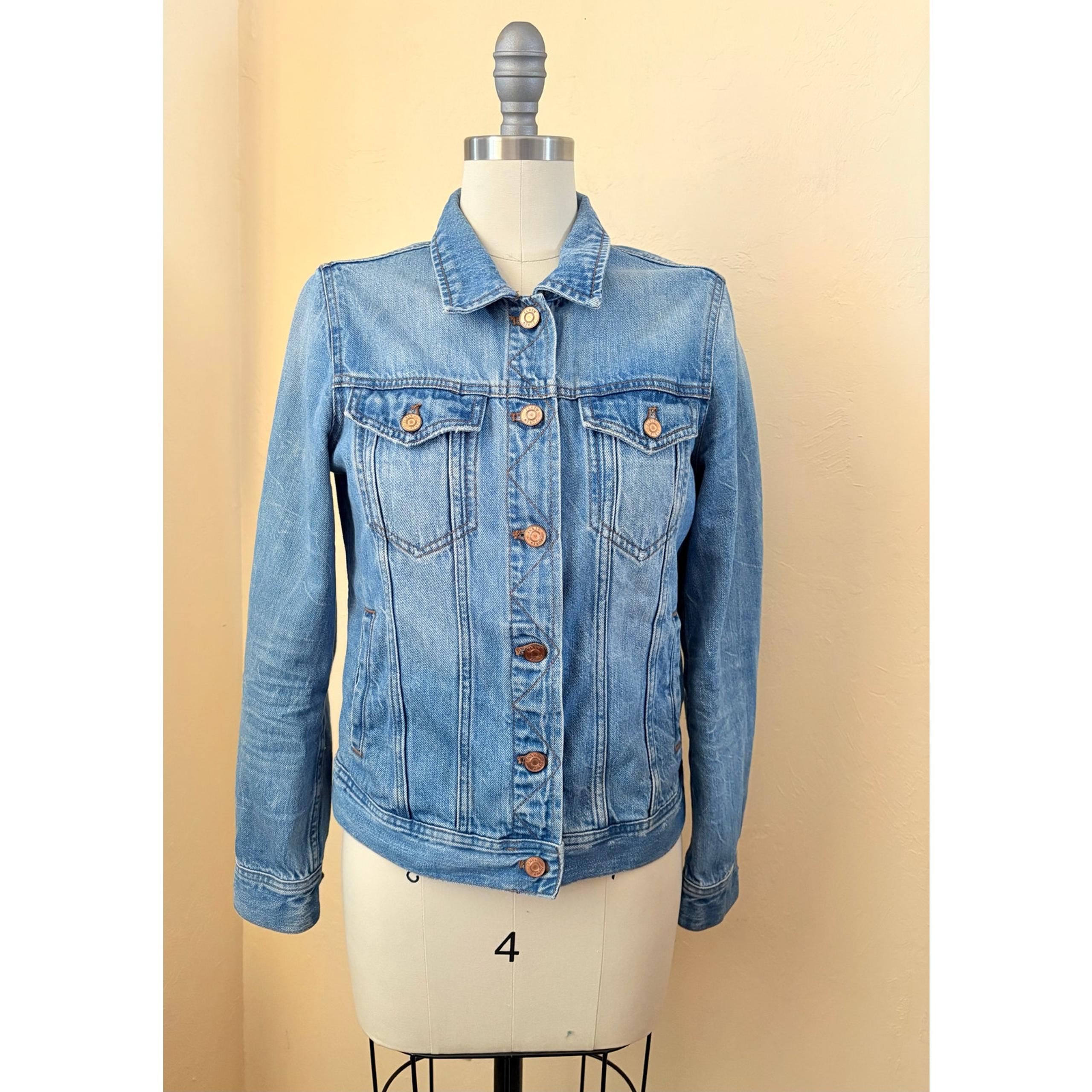 J.Crew Women's Denim Jacket Size XS Classic Button Front Jean Jacket