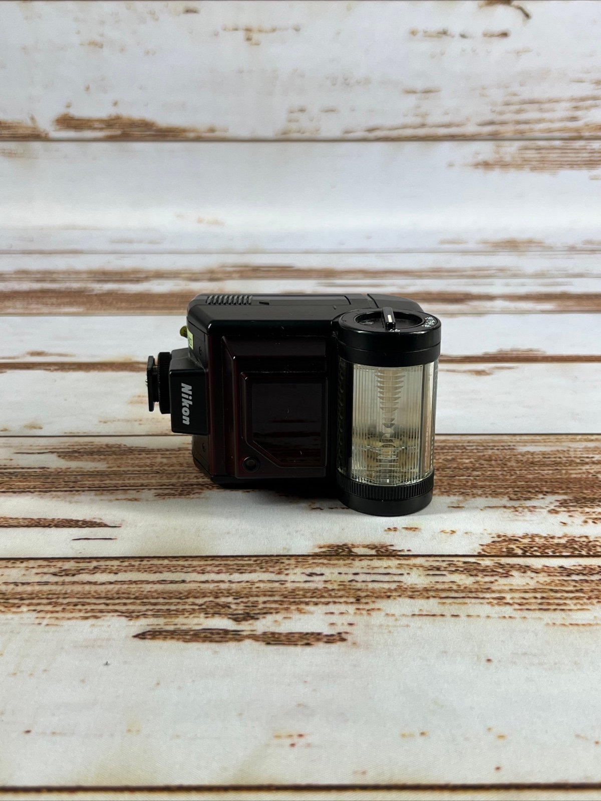 Nikon Speedlight SB-20 Shoe Mount Flash