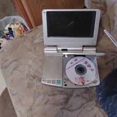 portable dvd player