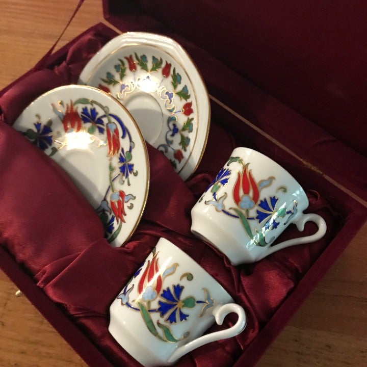 Kutahya Porselen Fine China Turkish Coffee Gift Set