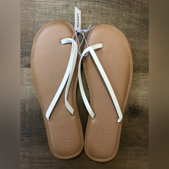 Old navy hotsell capri sandals