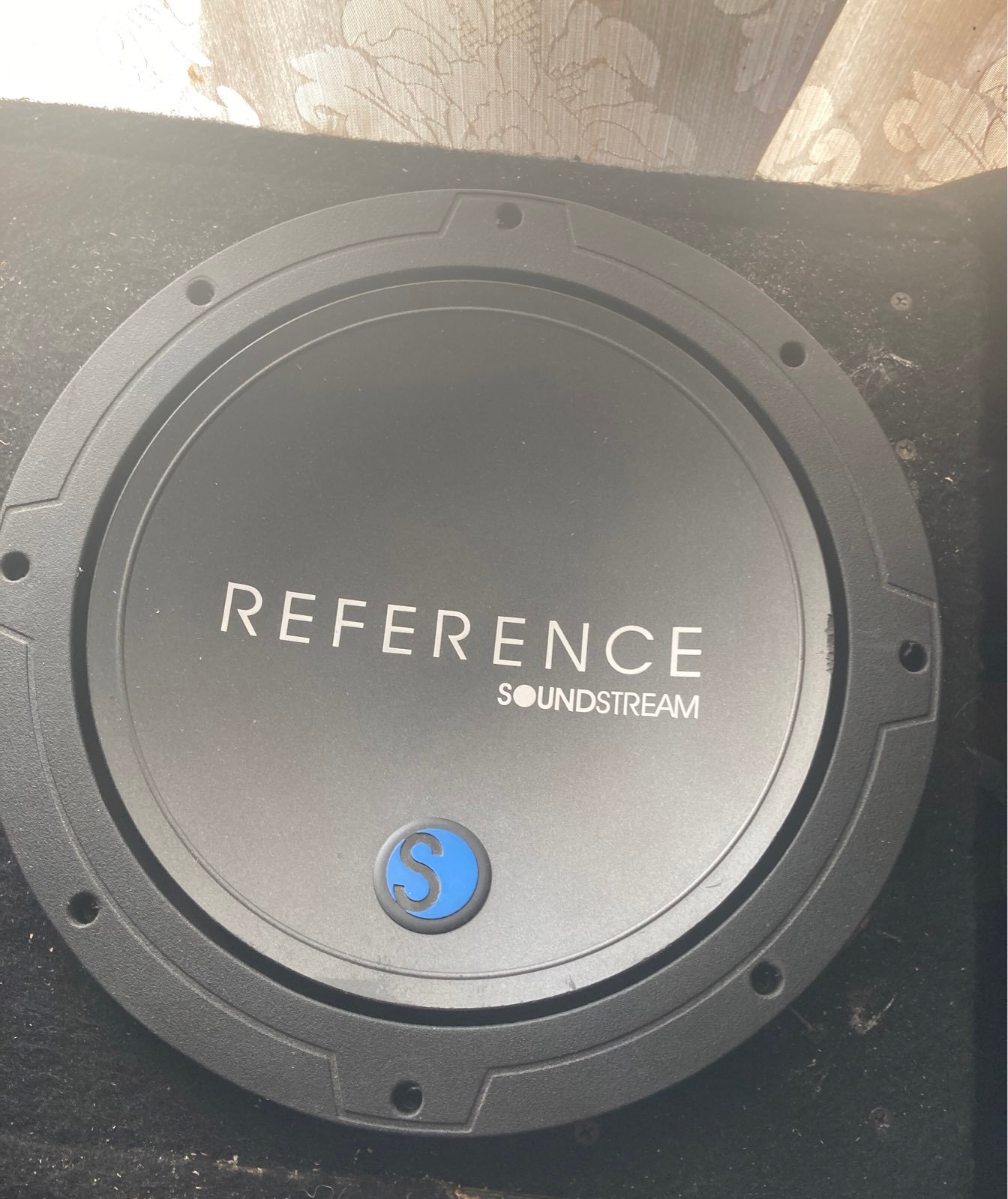 Subwoofer with box vented