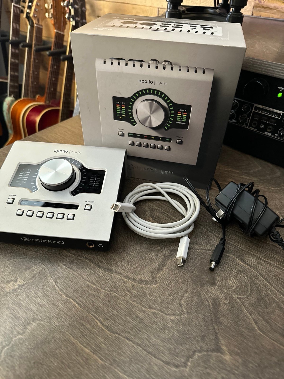Universal Audio Apollo Twin X DUO Gen 2 Thunderbolt Audio
