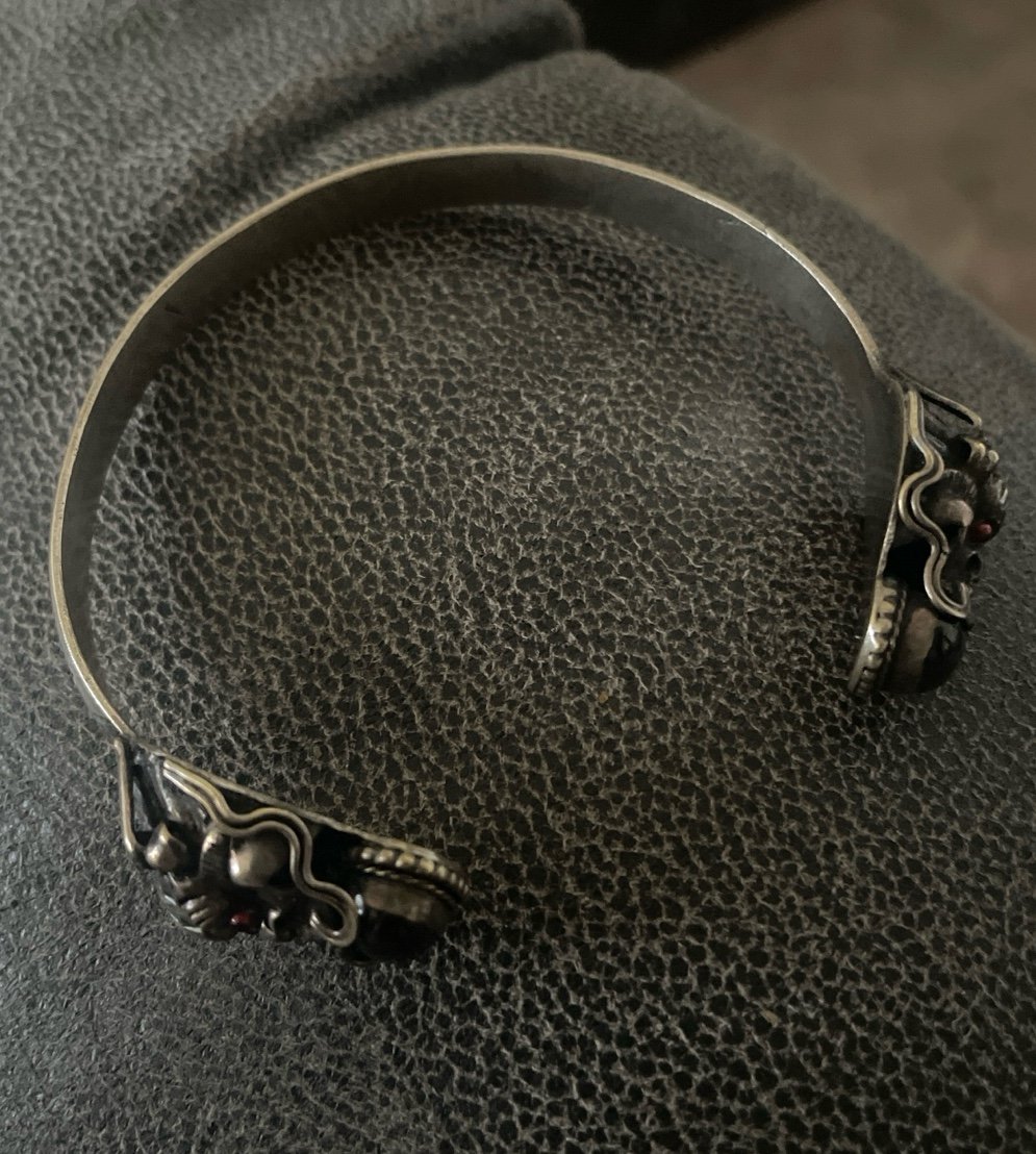 Nepali Dragon Coral Bracelet