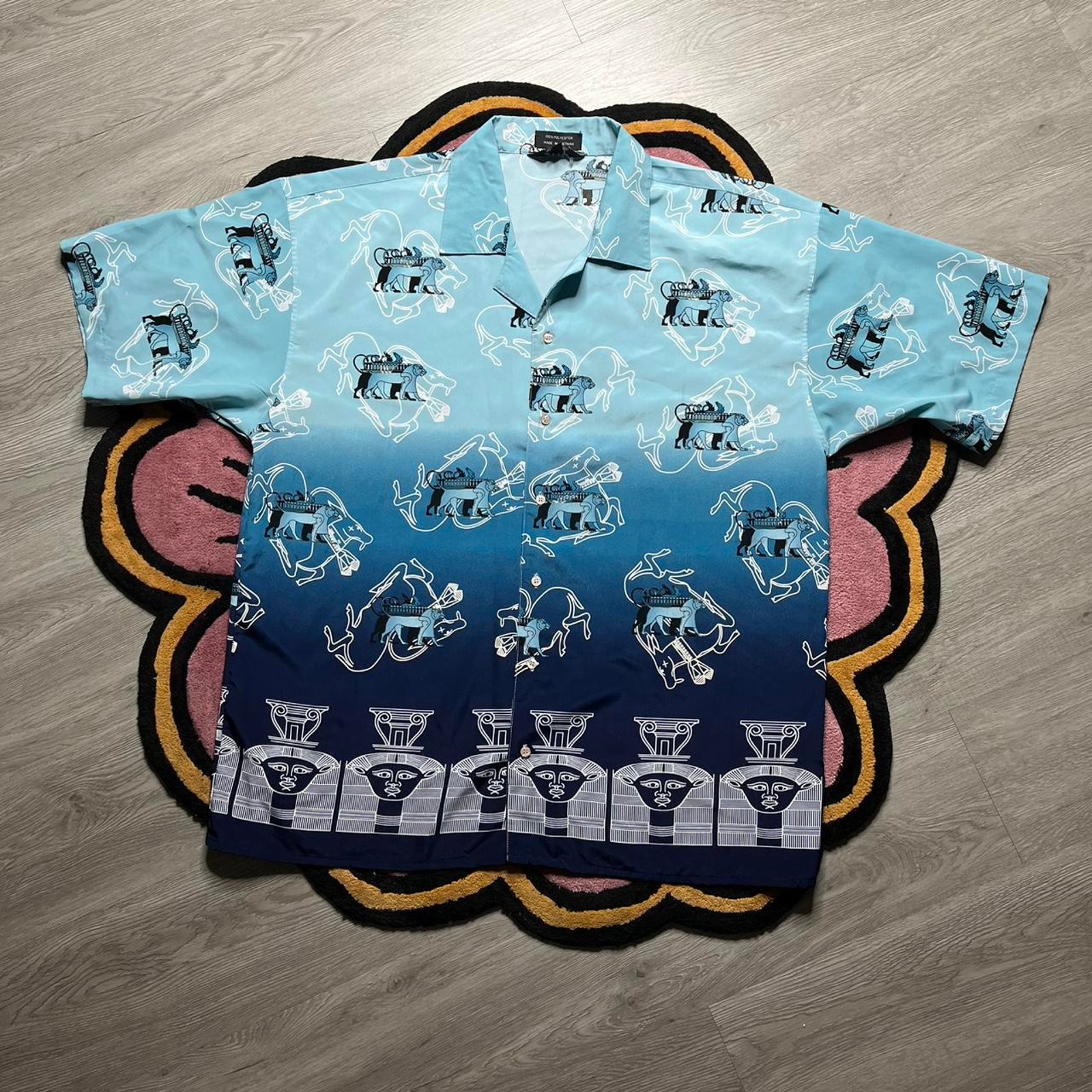 Vintage Y2K Versa USA All Over Print Graphic Egyptian Hip Hop Button Up Shirt