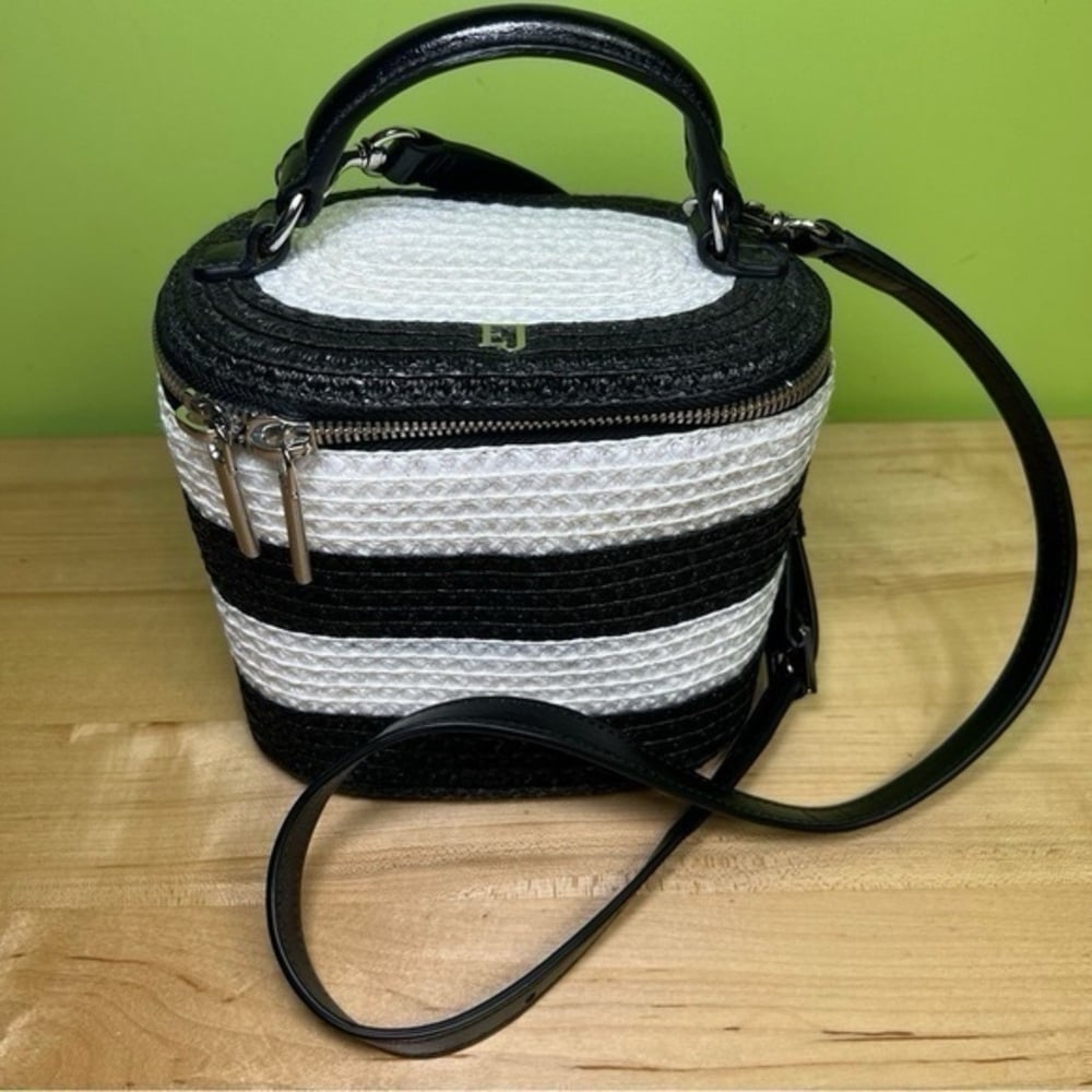 Eric Javits Black white stripped straw Crossbody Bag in great condition