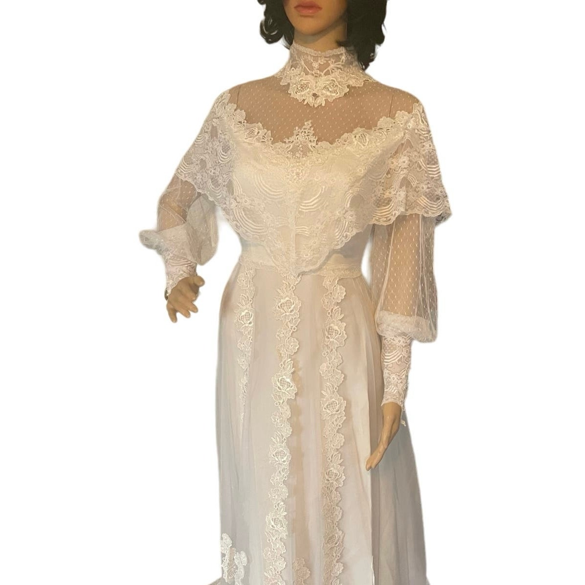 Victorian Elegance: White Wedding Gown by Alfred Angelo