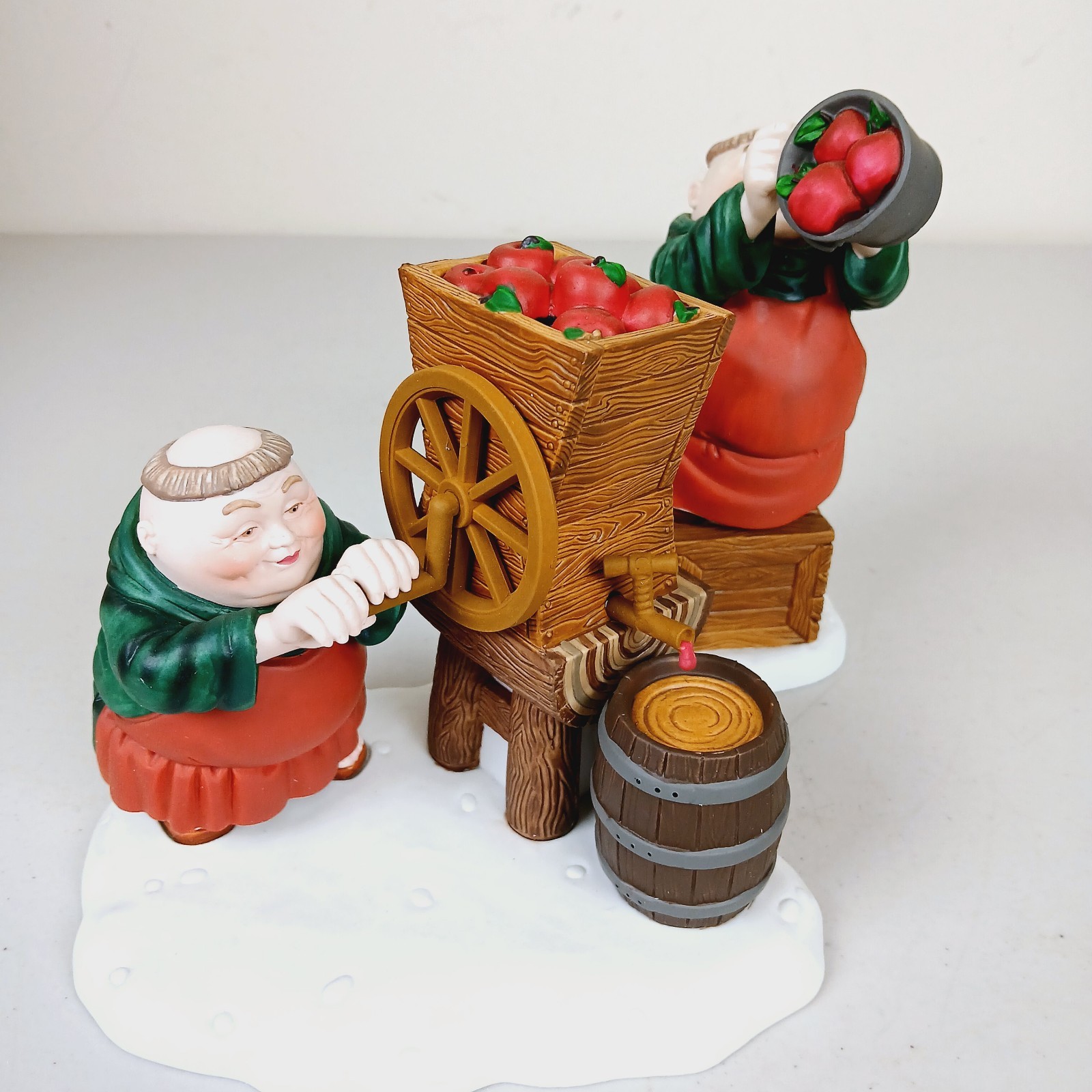 Dept 56 Merry Makers Porter the Presser & Frederick the Filler Figurines NEW