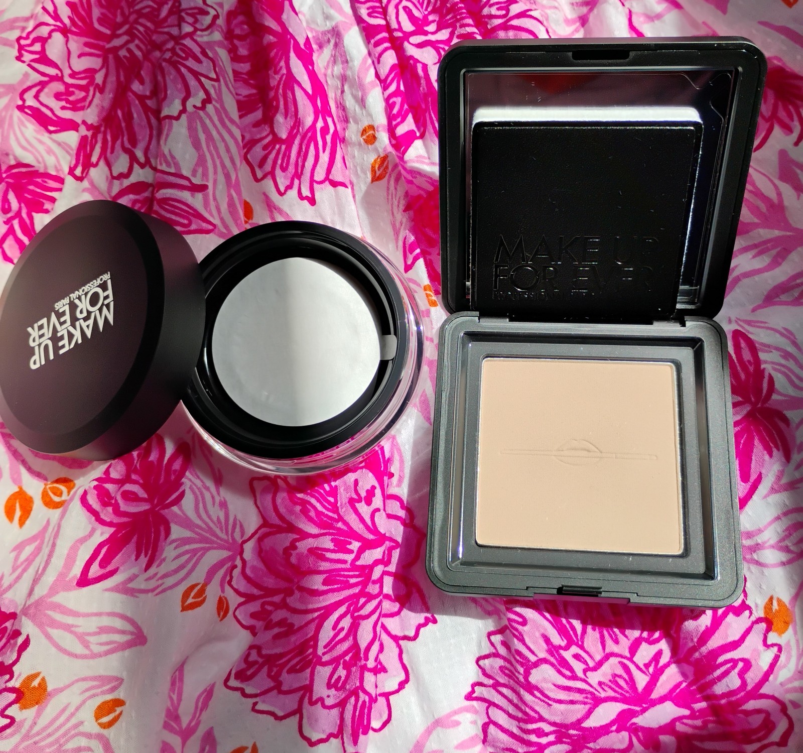 Make-up forever duo brand new!