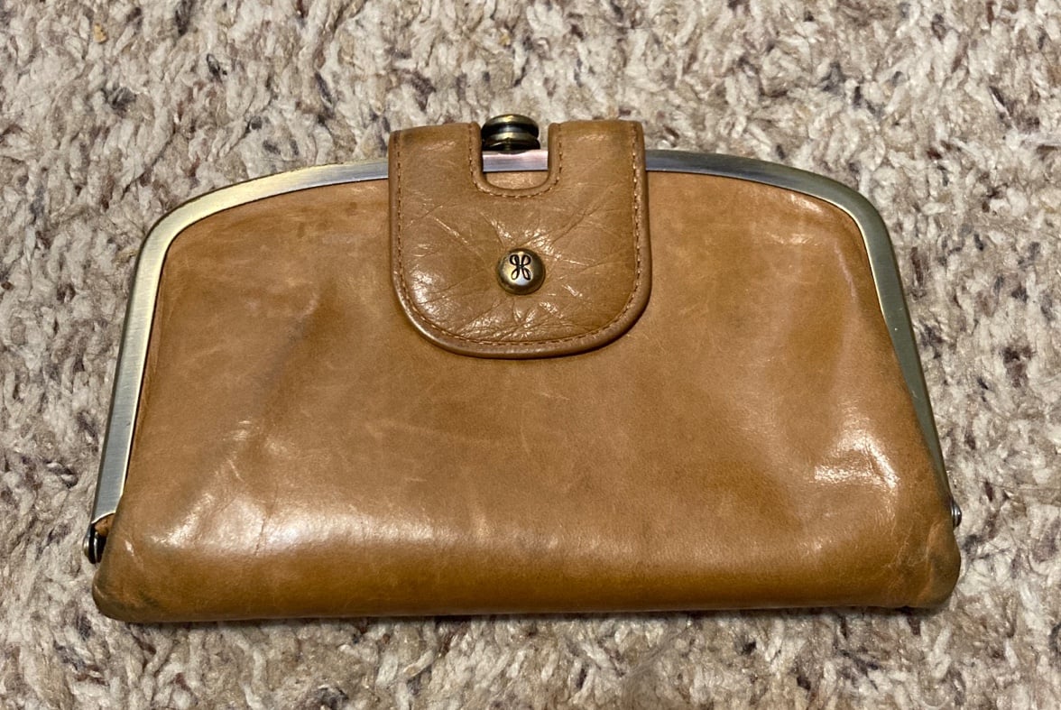 Hobo halo wallet clearance