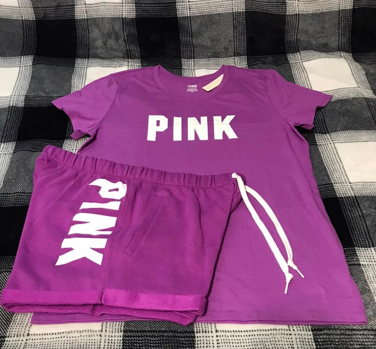 SOLD VS PINK BLEAUTIFUL PURPLE WITH LOGO ON BOTH