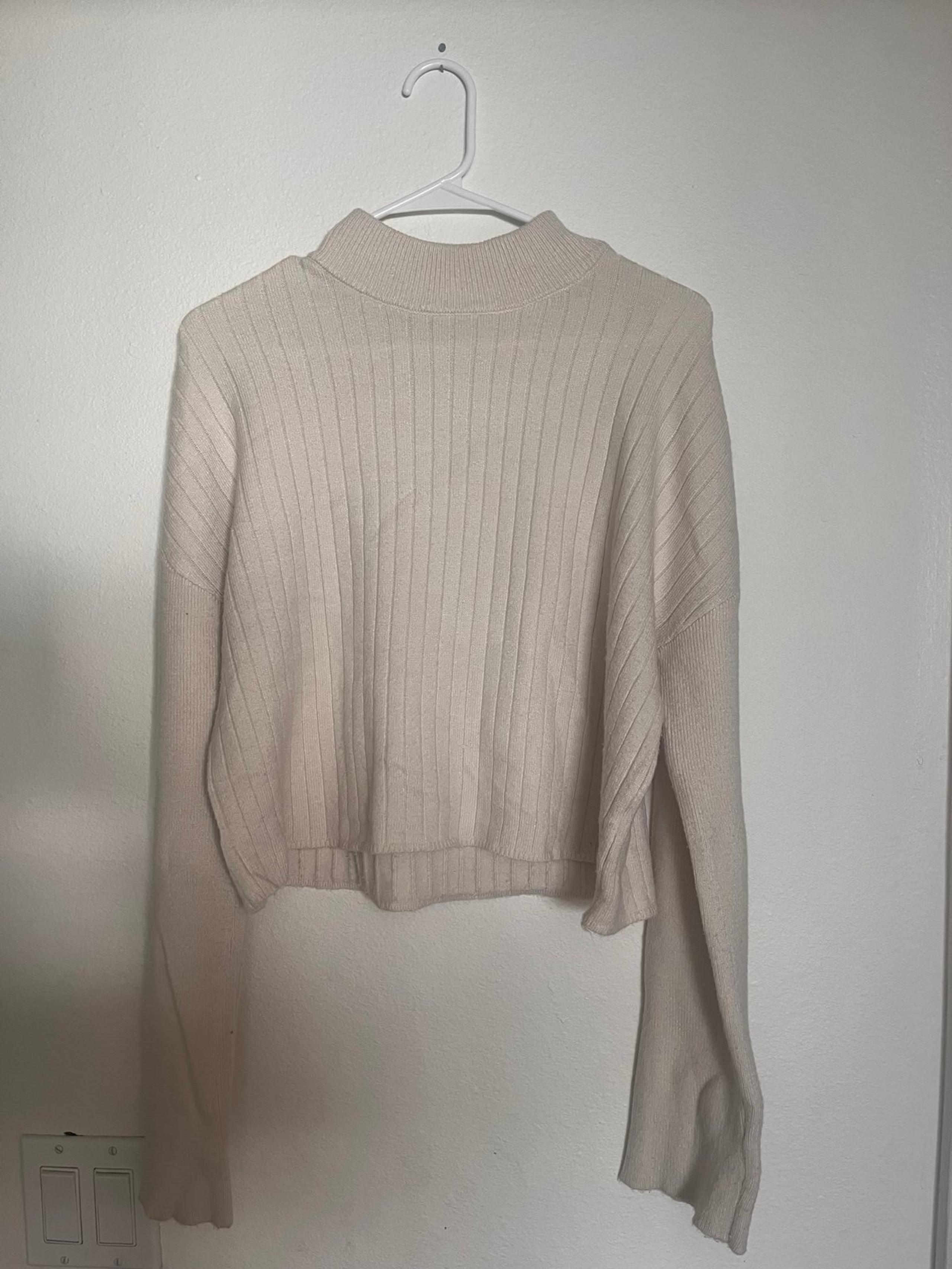 LA Hearts sweater
