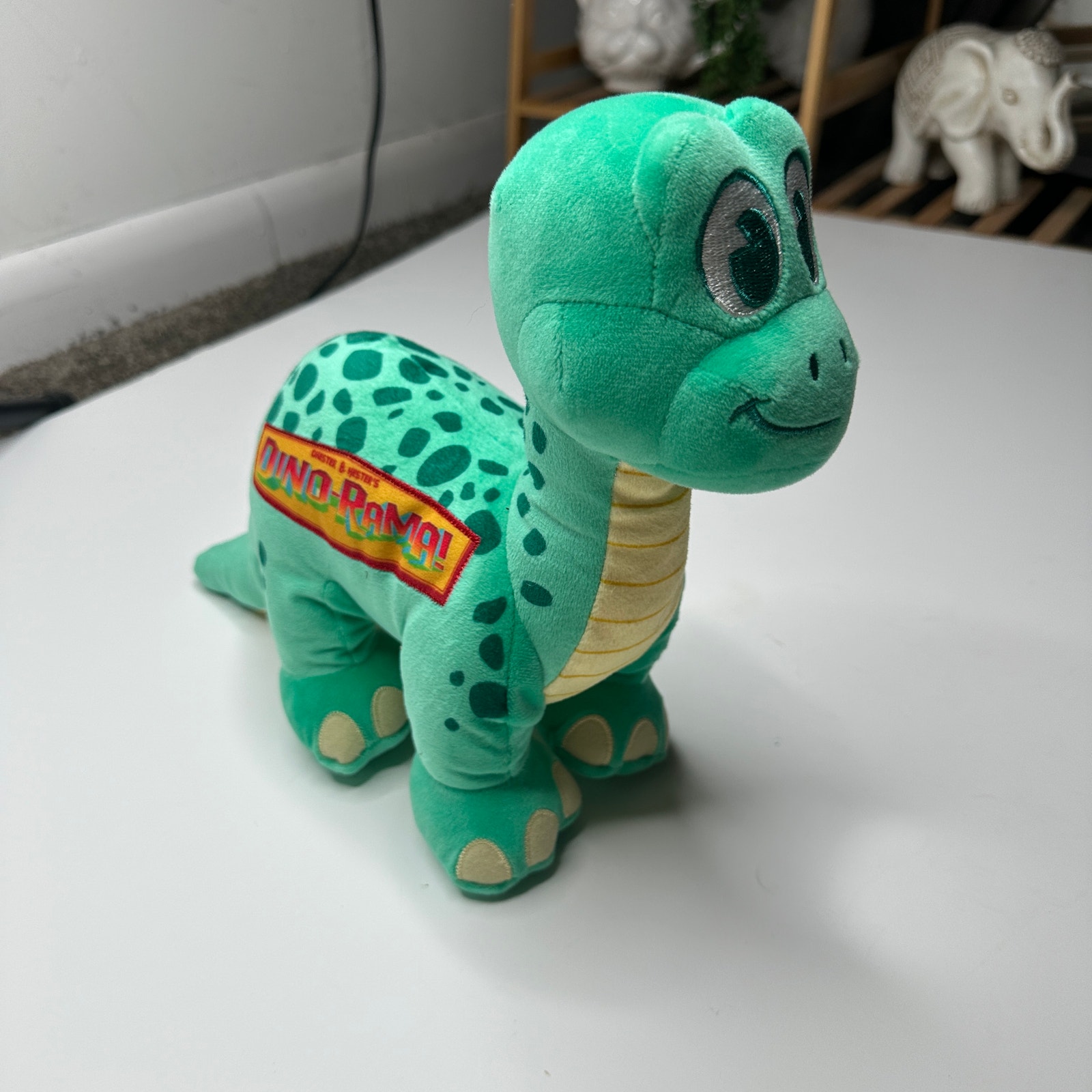 Disney Animal Kingdom Dinoland Dino Rama Chester Hester Cementasaurus Plush