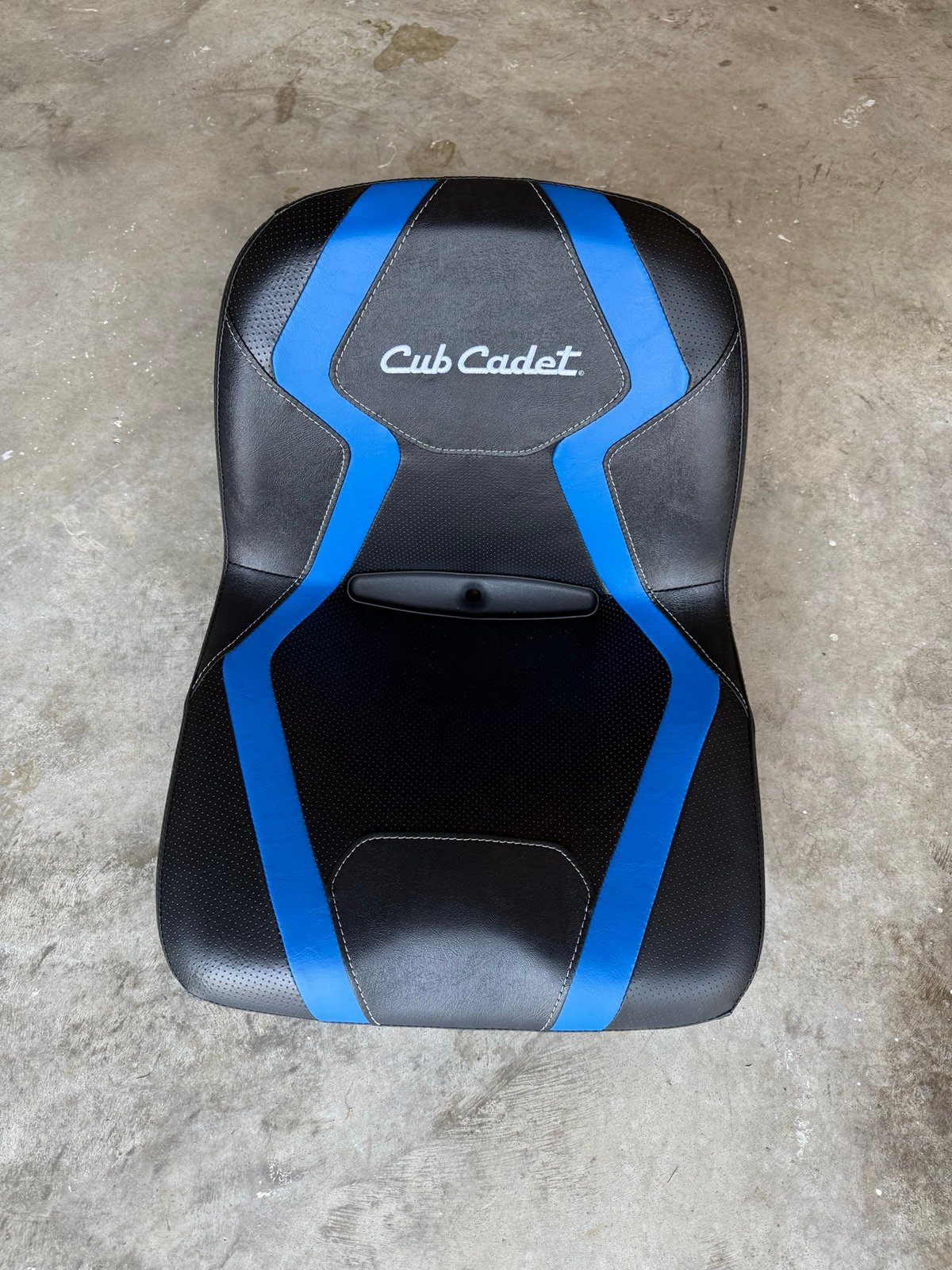 Cub Cadet Cc30e Seat