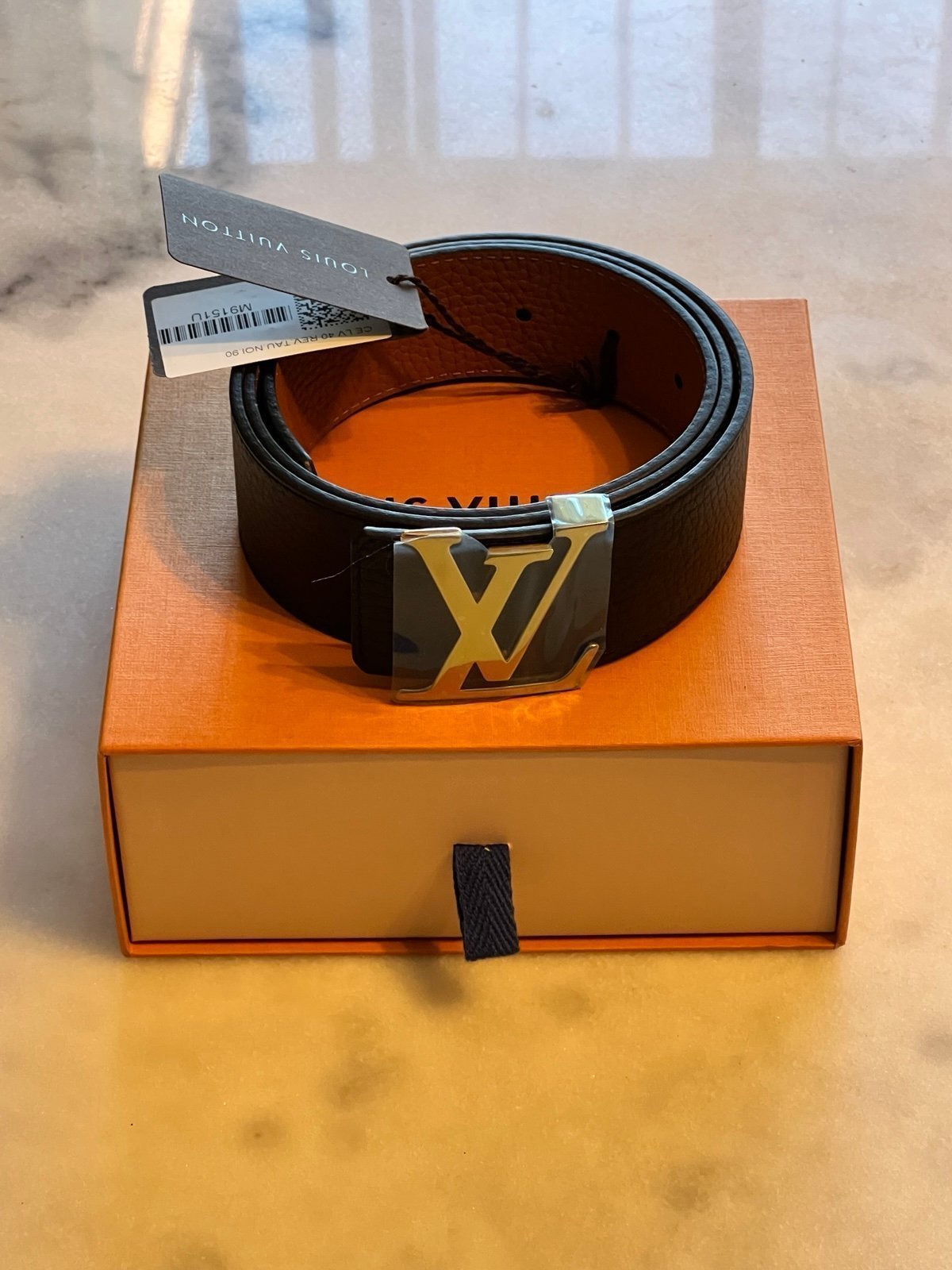 New Louis Vuitton 40MM Taurillon Leather Mens Belt Size 85 / 34