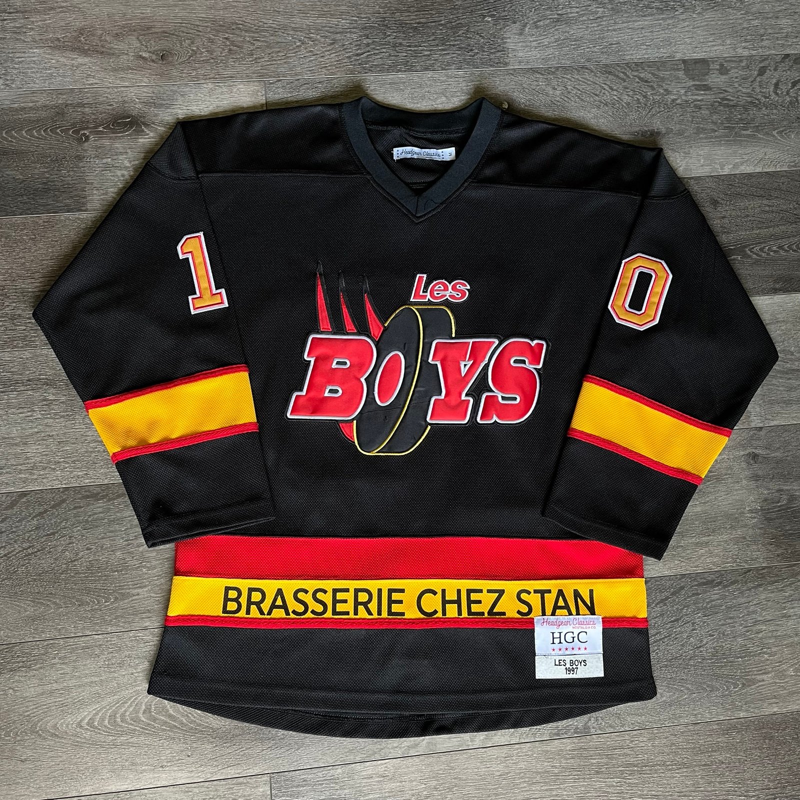 Vintage Les Boys Movie Headgear Classics Hockey Jersey #10 Brasserie Chez Stan