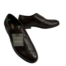 Van Heusen Comfort Wingtip Oxford Cognac Shoes Size 11 M Valiant