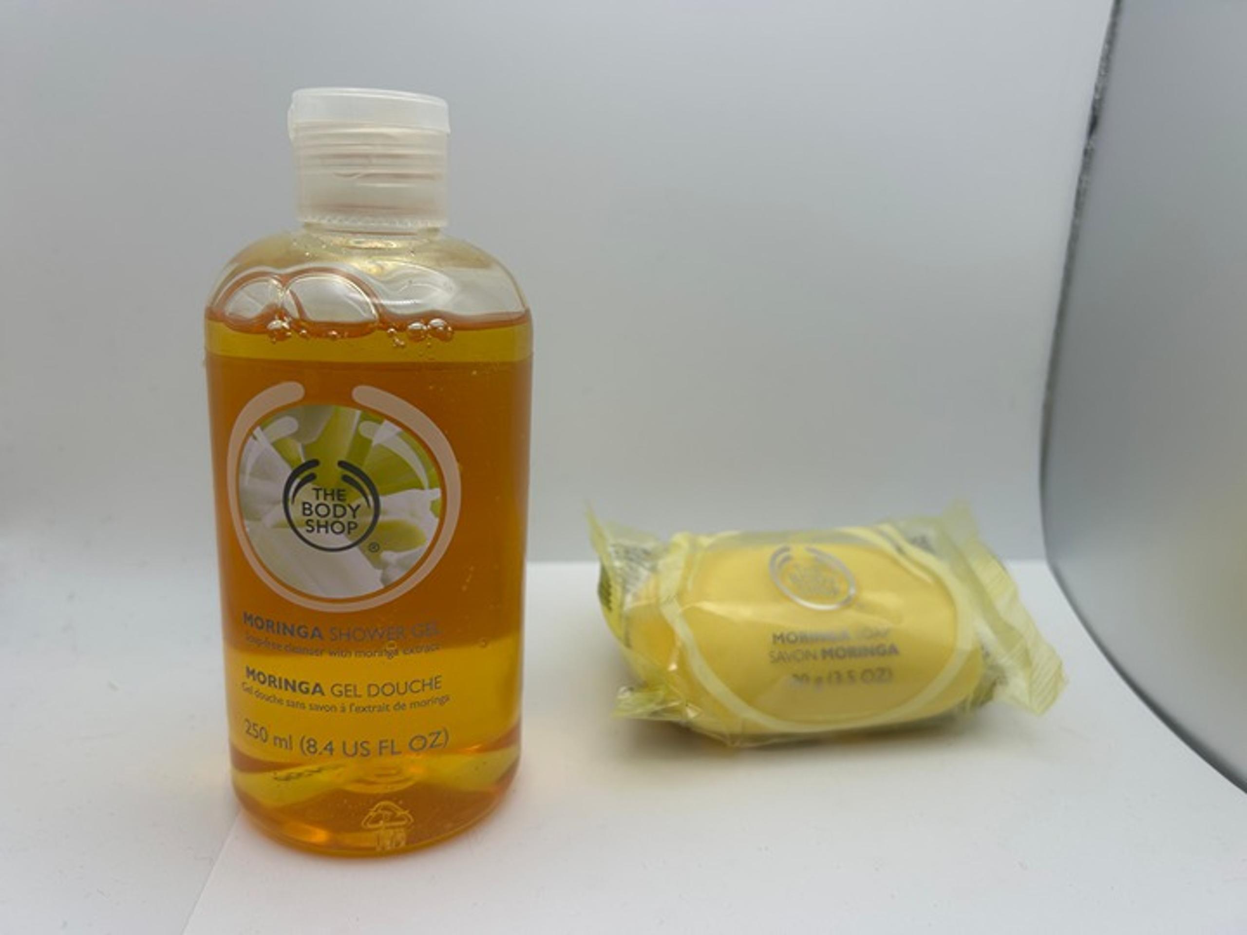 THE BODY SHOP MORINGA SHOWER GEL 8.4 OZ BODY WASH and Bar Soap New  Set of 2