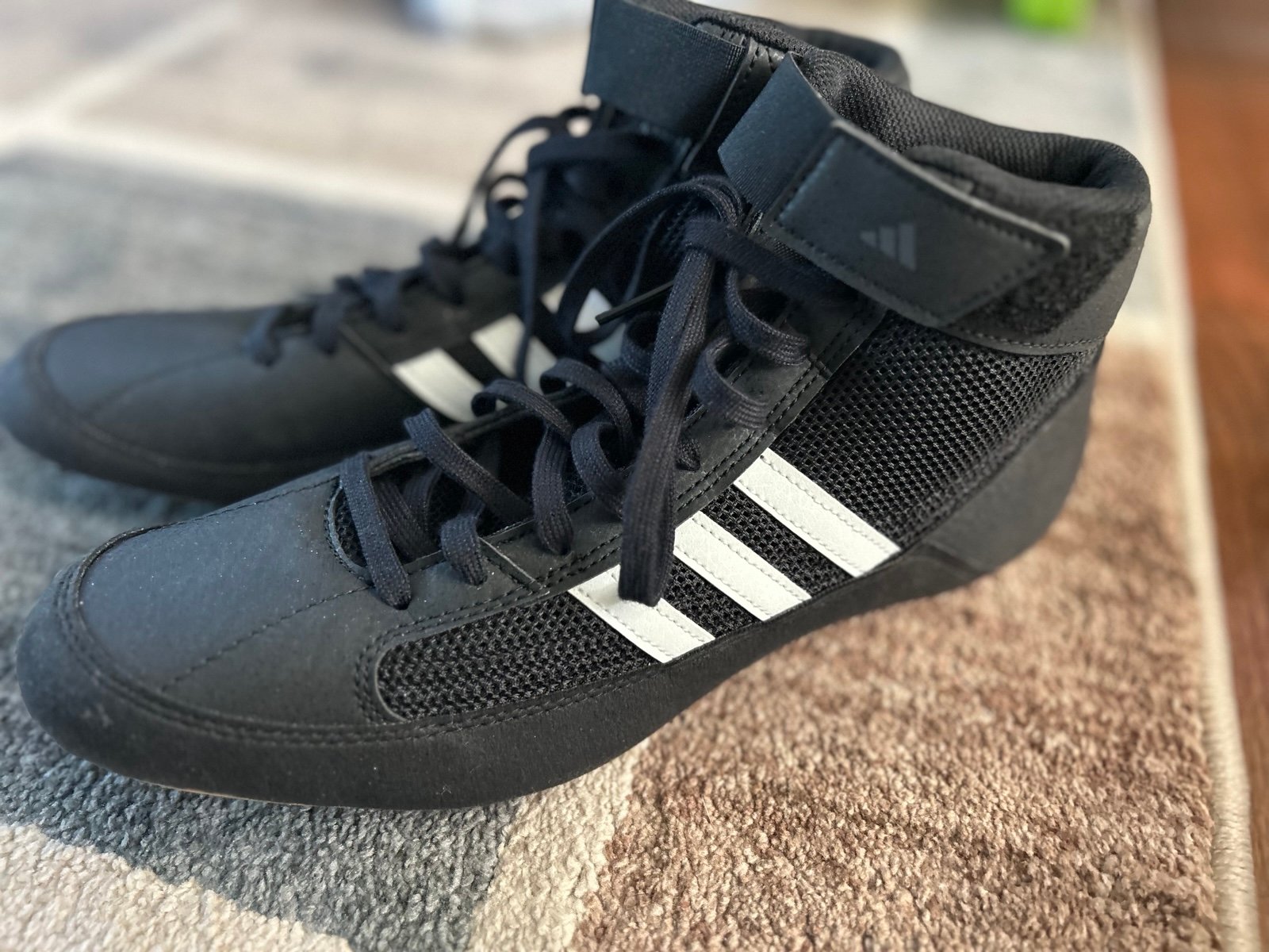 Adidas men’s black wrestling shoes