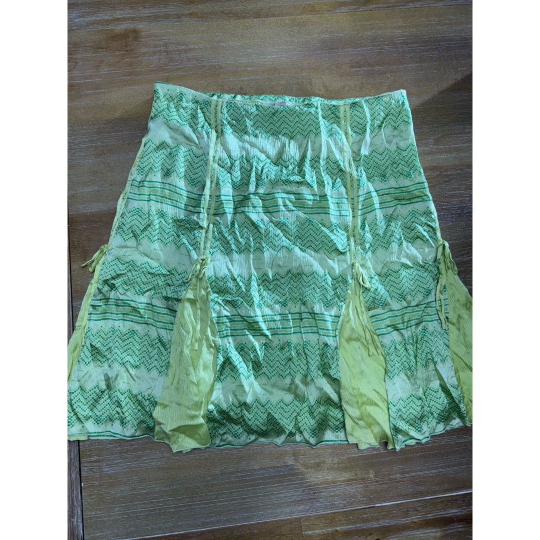 Mikka Silk Midi Skirt Women’s Size 10 Green Y2K