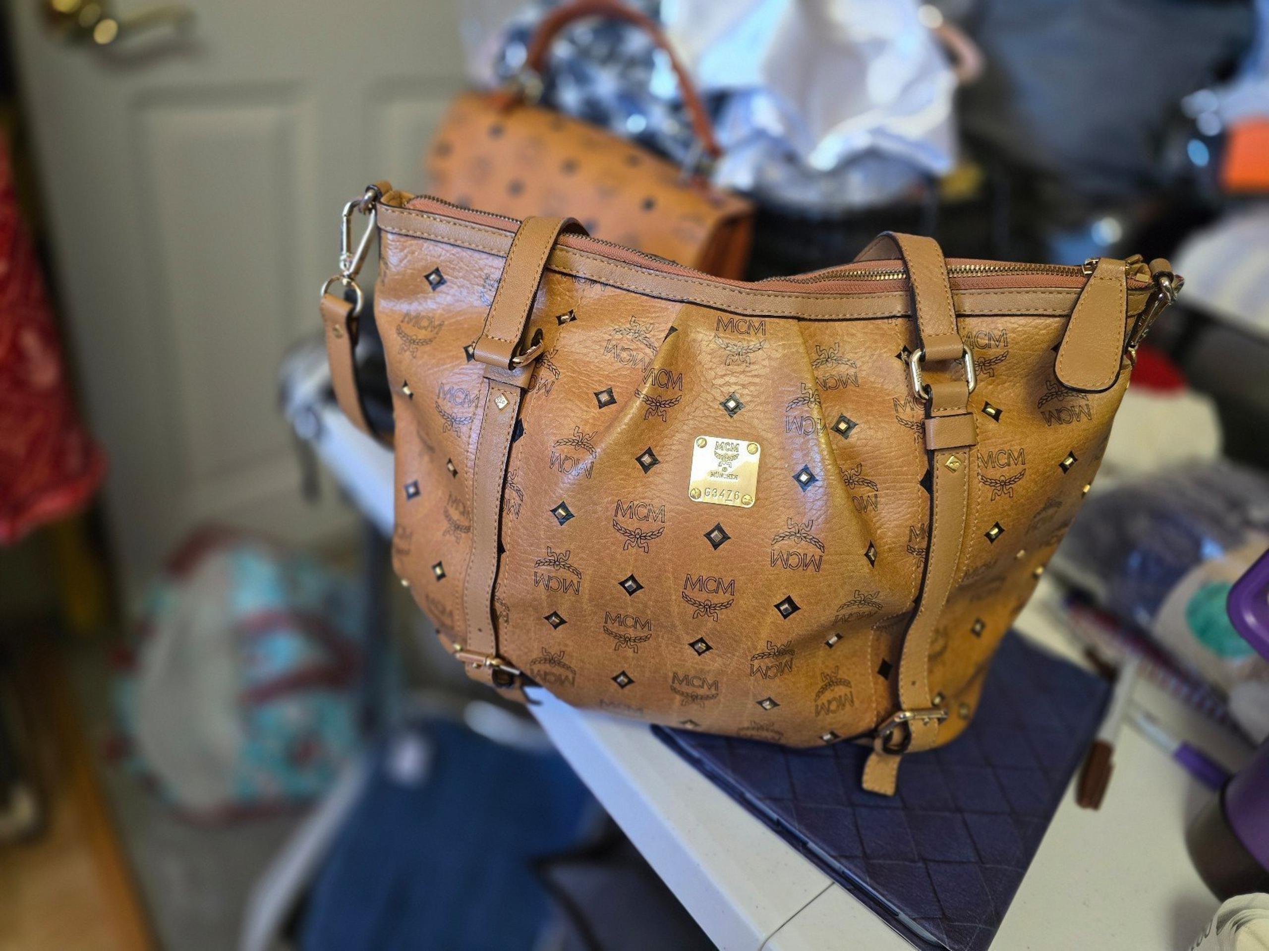 MCM Studded Tote/Large Shoulder Bag, Dust Bag  2 Crossbody Straps, Lovely!