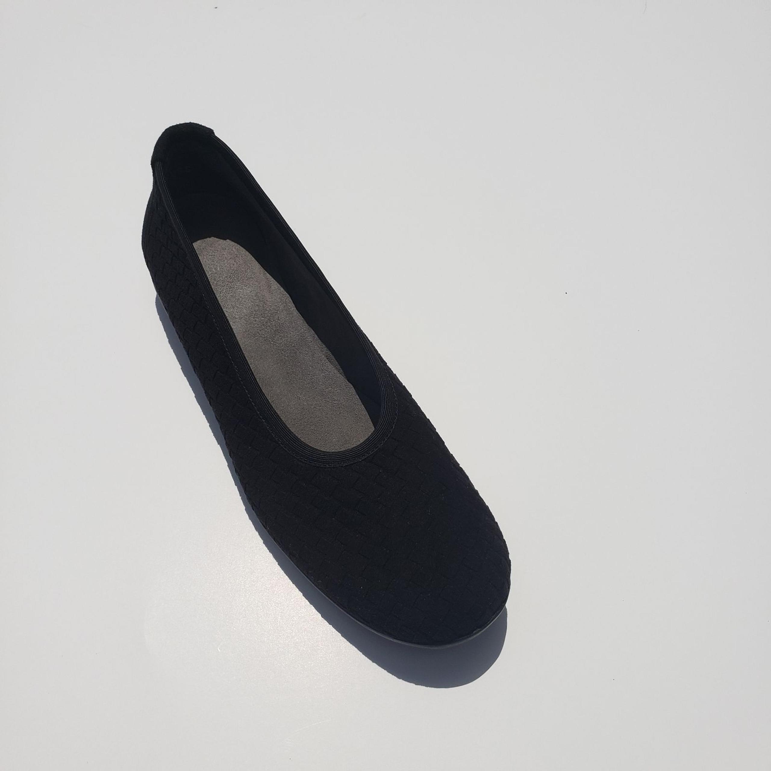 Stuart Weitzman W Slip On Shoe Sz 9.5 SS