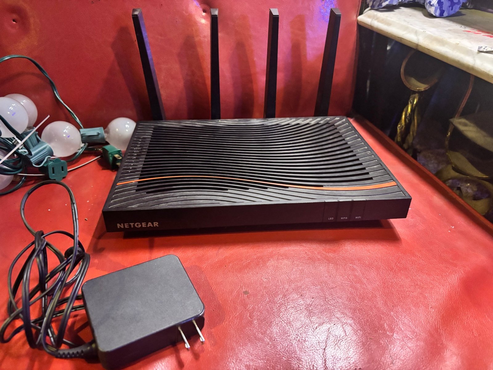 Netgear Nighthawk X4S - AC3200 / DOCSIS 3.1 Cable Modem & Router unit