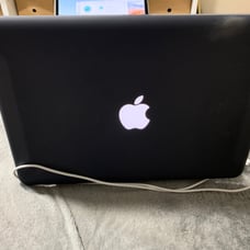 2009 13” MacBook Late 2009 2.26GHz 500GB
