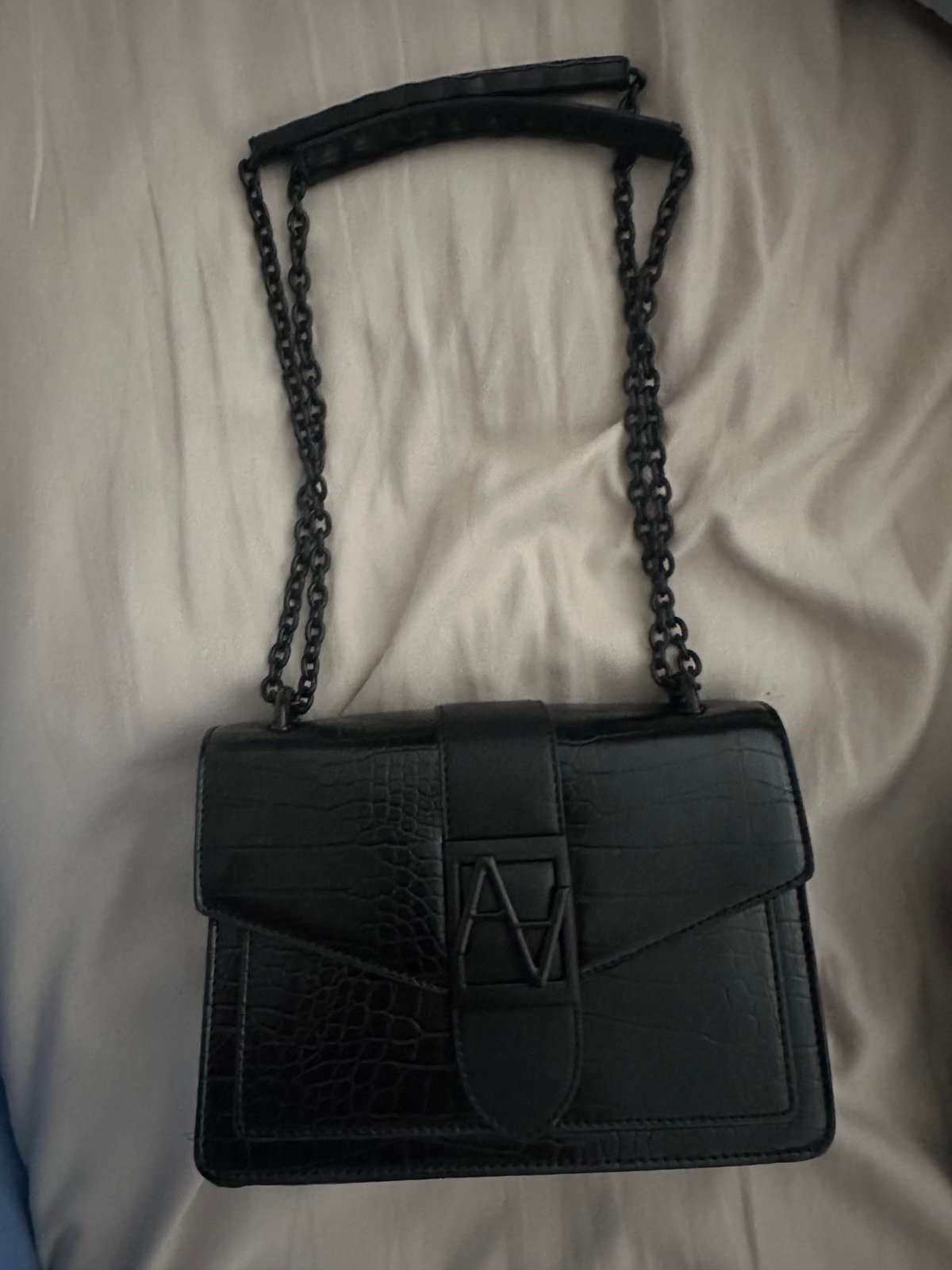 Crossbody black purse