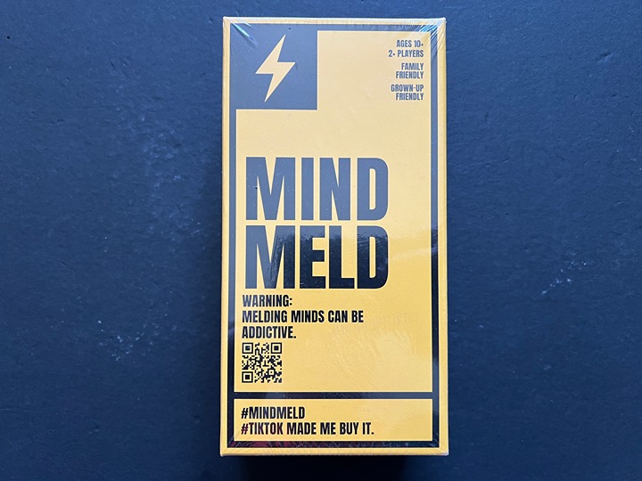 Mind Meld (Great Minds Think Alike) - Family Card / Board Game (2023)