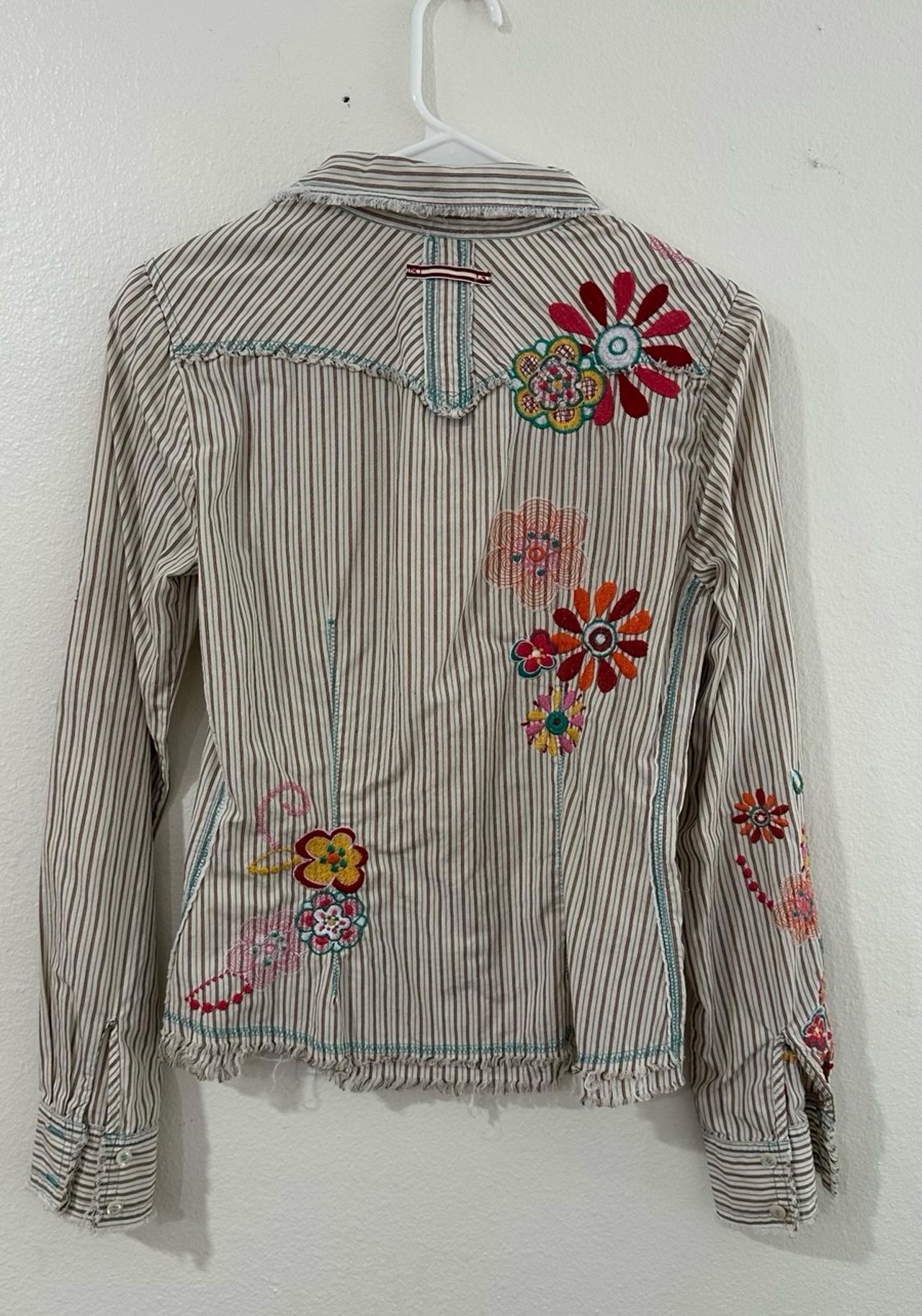 item photo #2