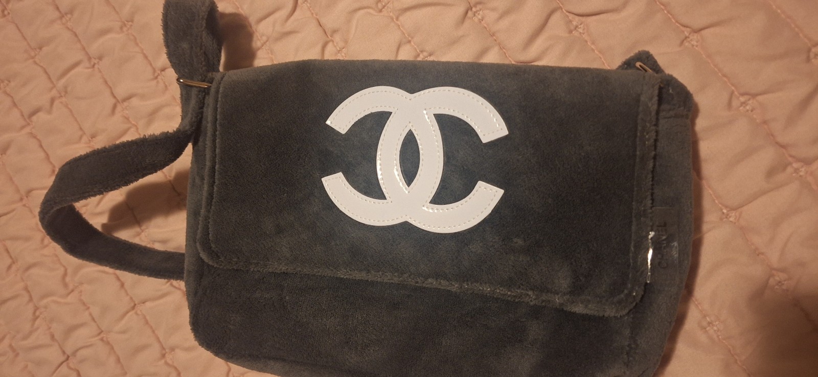 Chanel Makeup persion bag