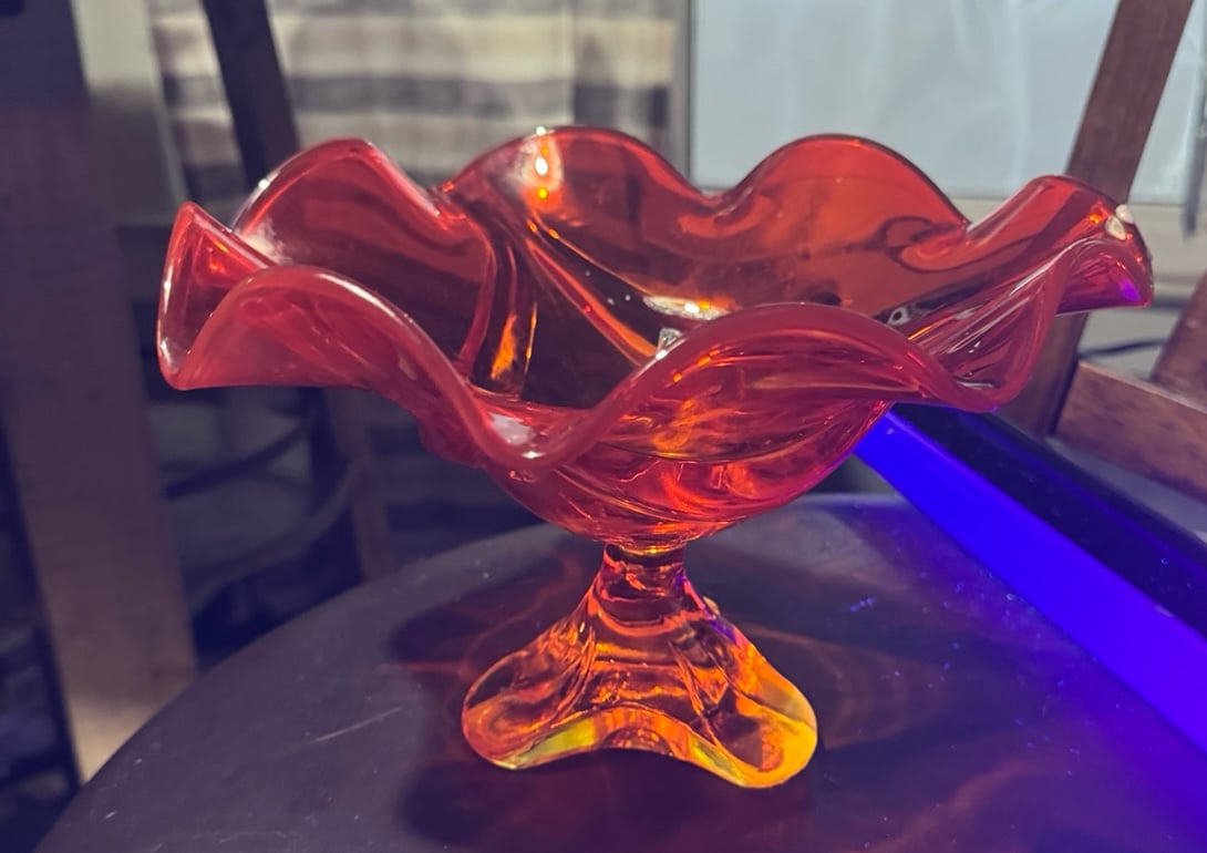 Vintage Viking Flame Art Bowl 9 Inches Wide & 6 Tall