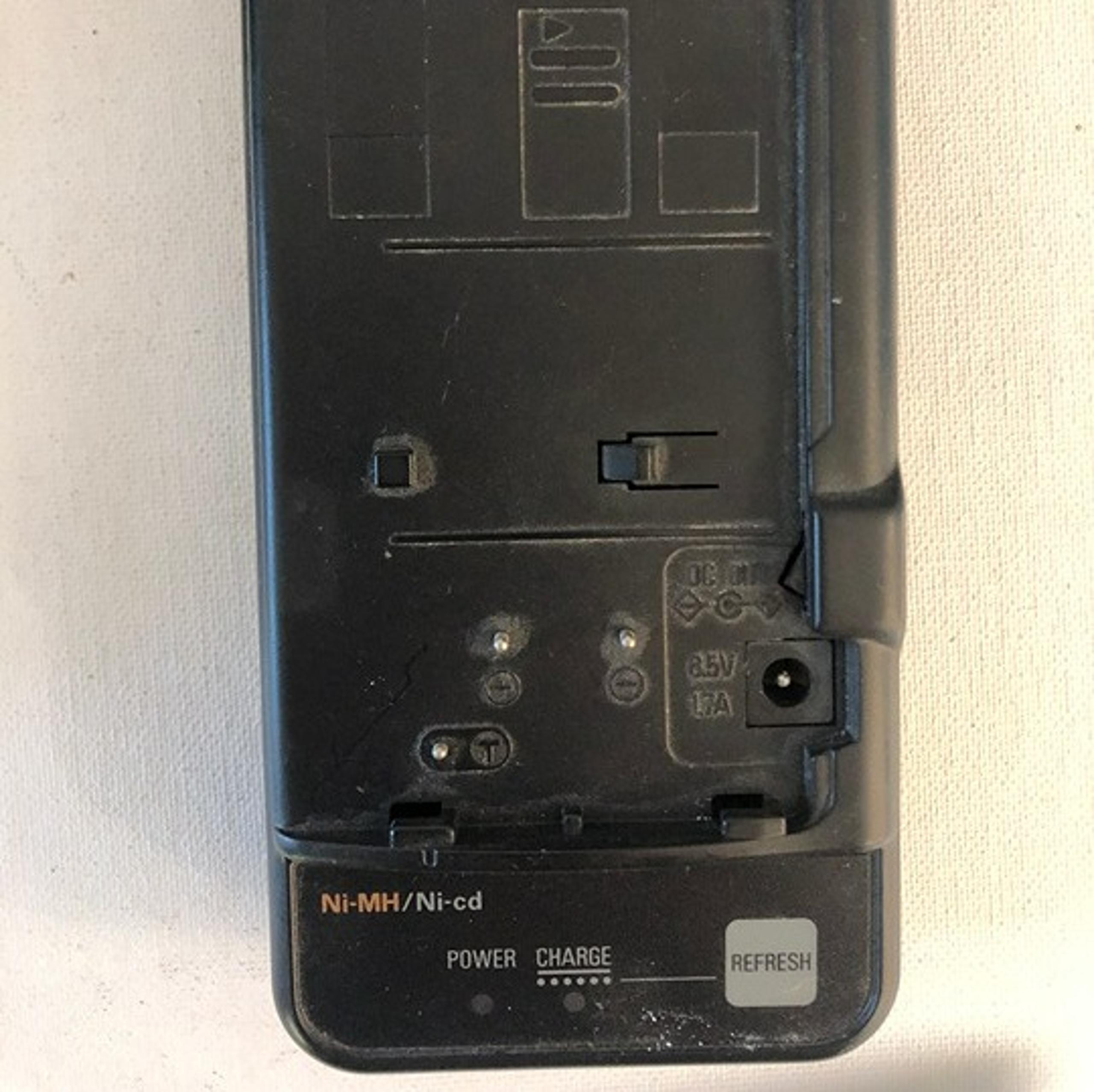 Thomson Ni-MH/Ni-cd Adapter Model CPS801C