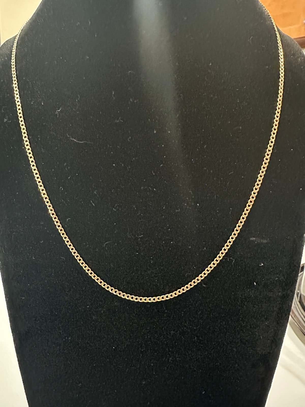 10kt yellow gold curb link necklace 20”