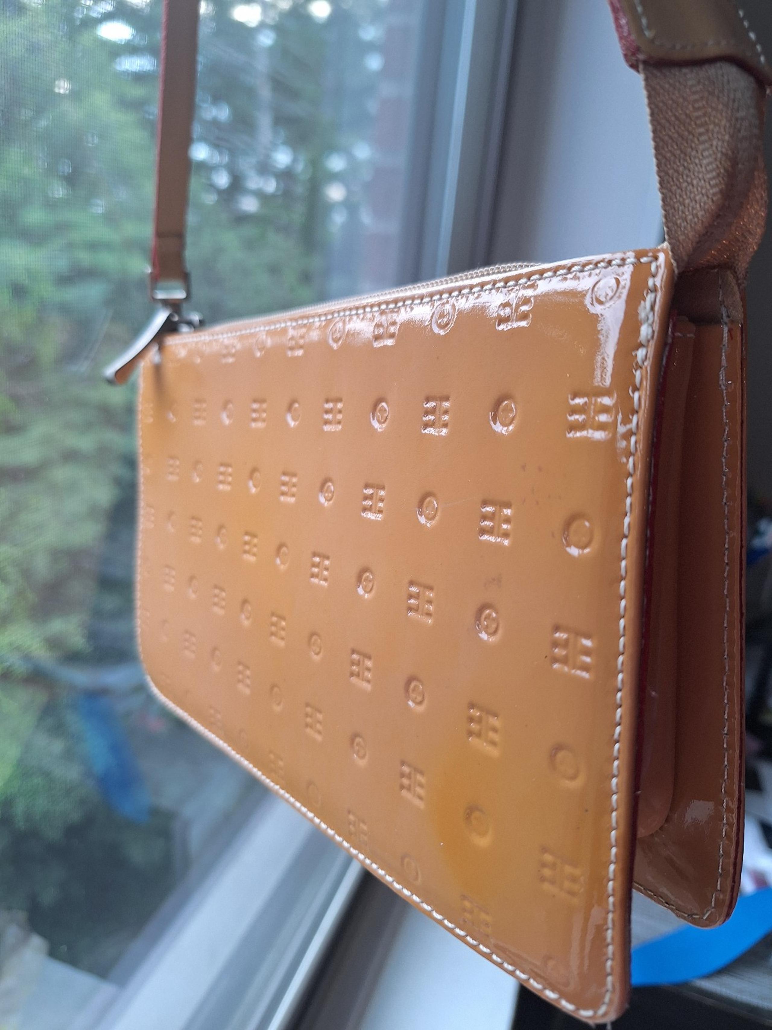 Arcadia Elegant Shoulder Bag