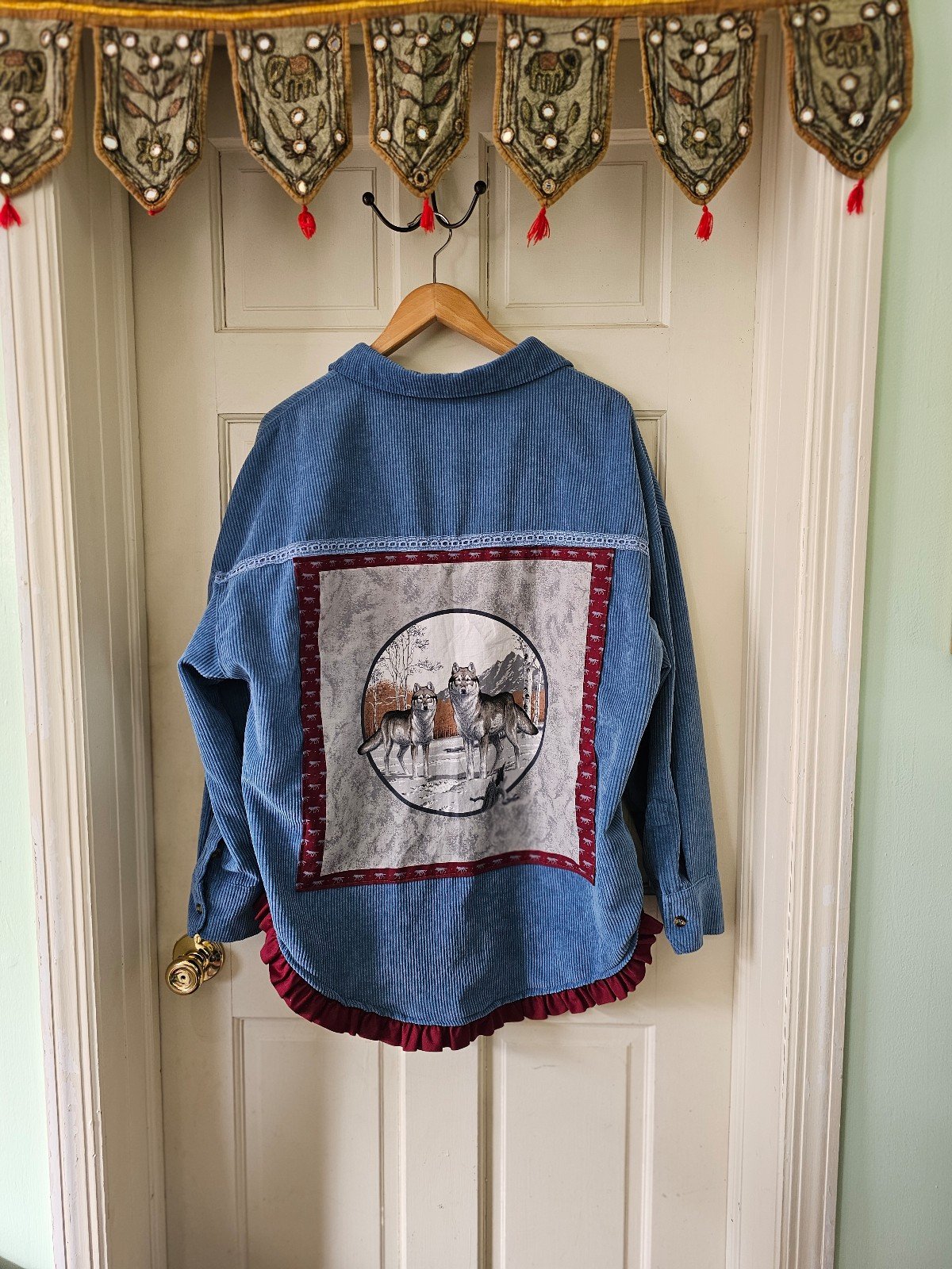 Animal Spirits Wolves corduroy jacket