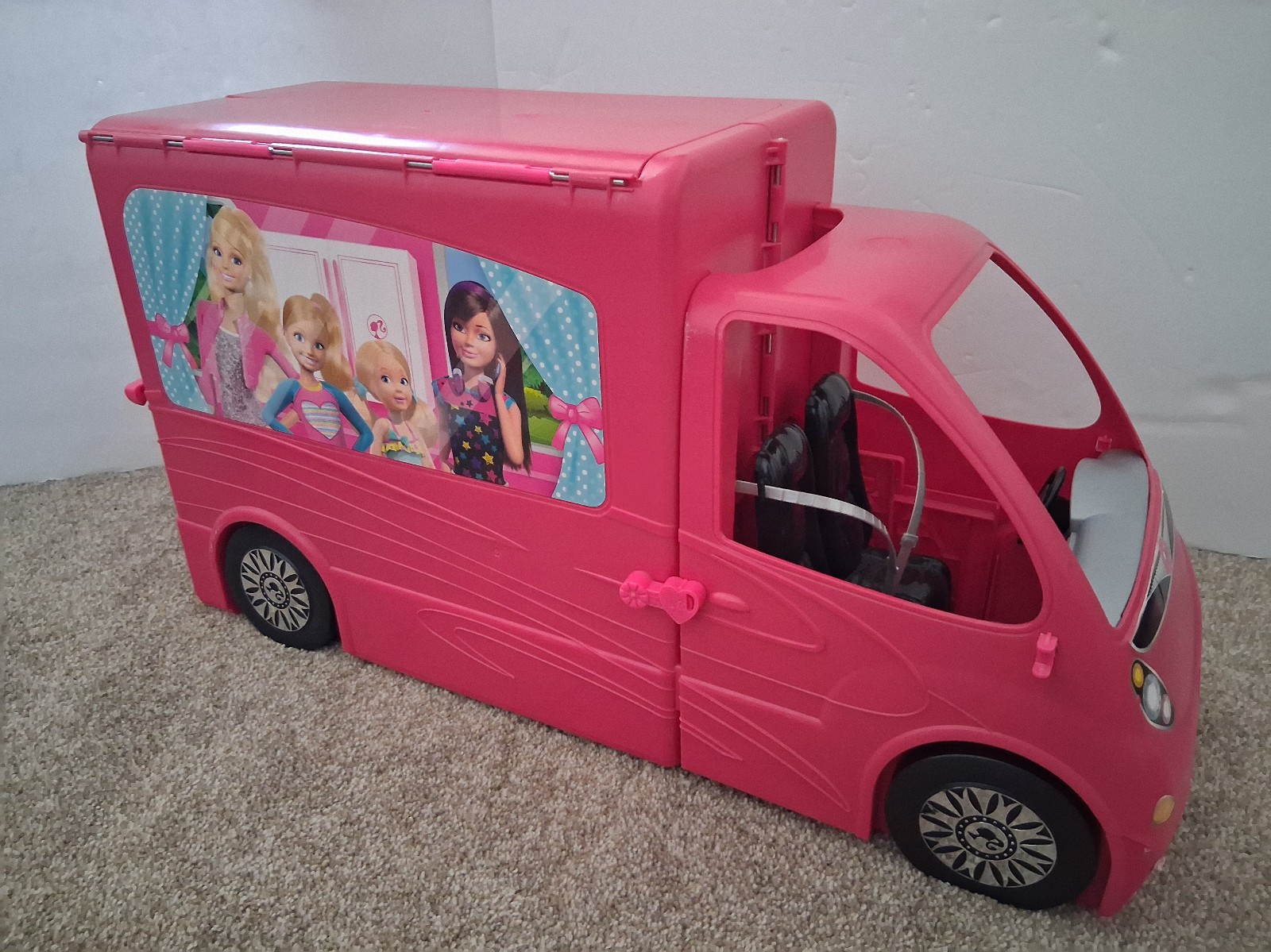 Barbie Pop up Camper RV Vehicle Kids Toys Activity Play Kitchen Bathroom Playset