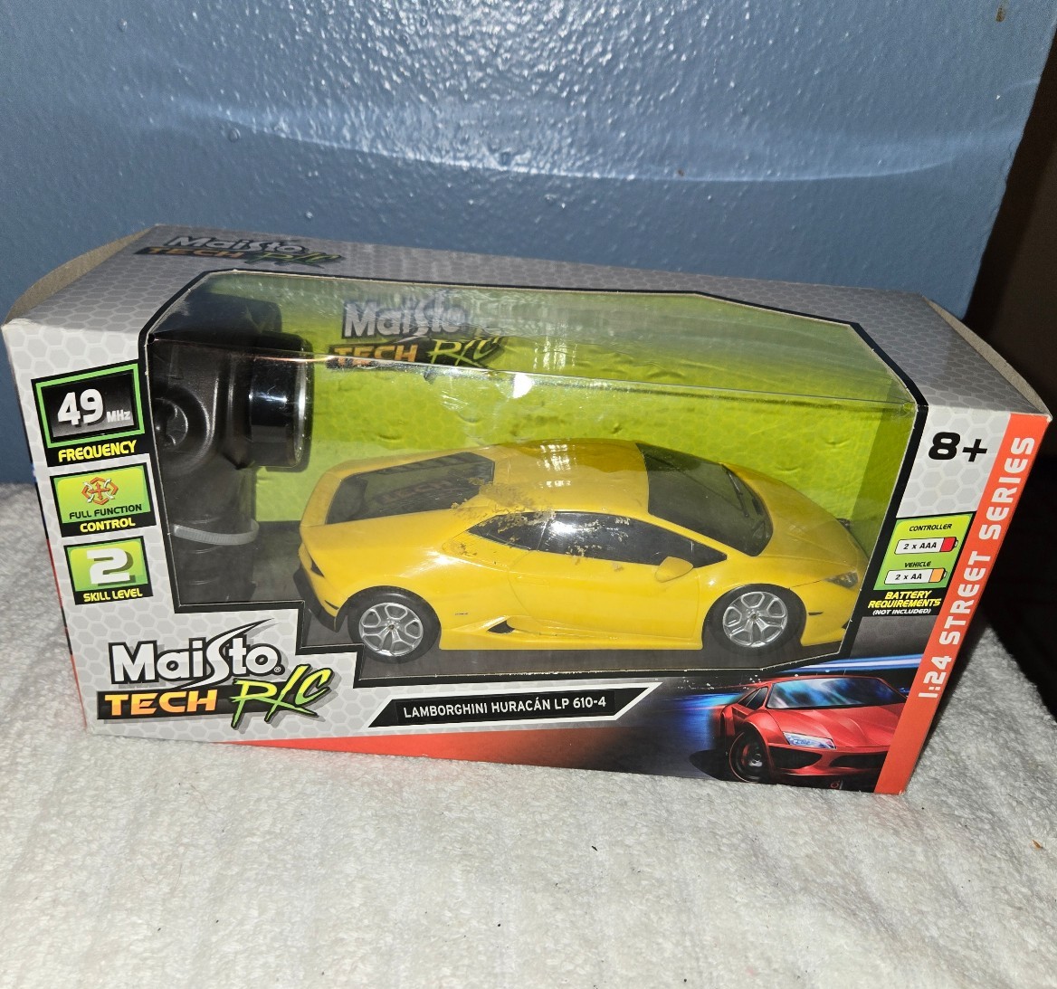 Maisto Tech RC Lamborghini Huracan LP 610-4 Vehicle