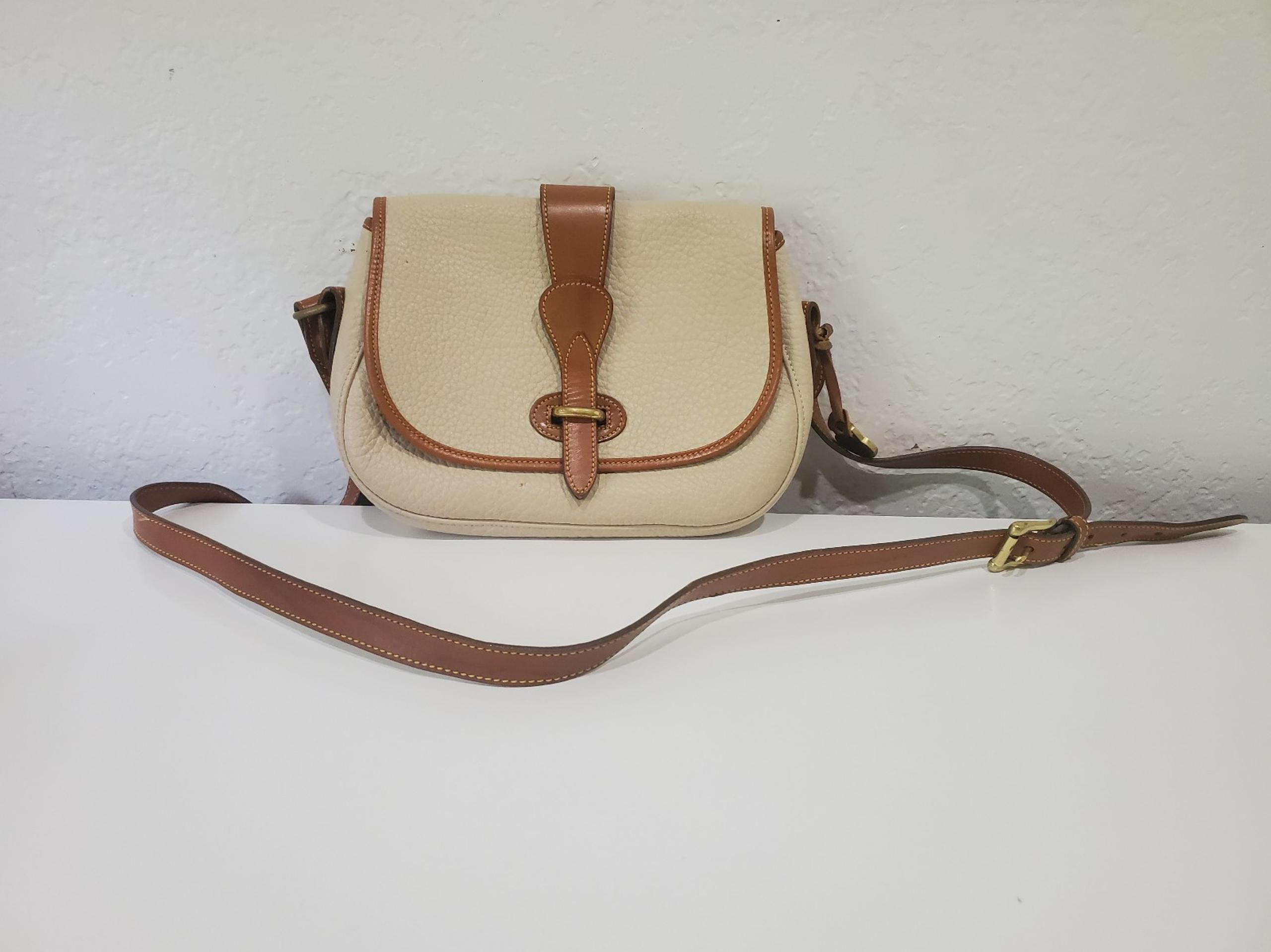 Dooney & Bourke Pocket Esquerian Bone Pebble Leather Crossbody Bag Vintage Bag