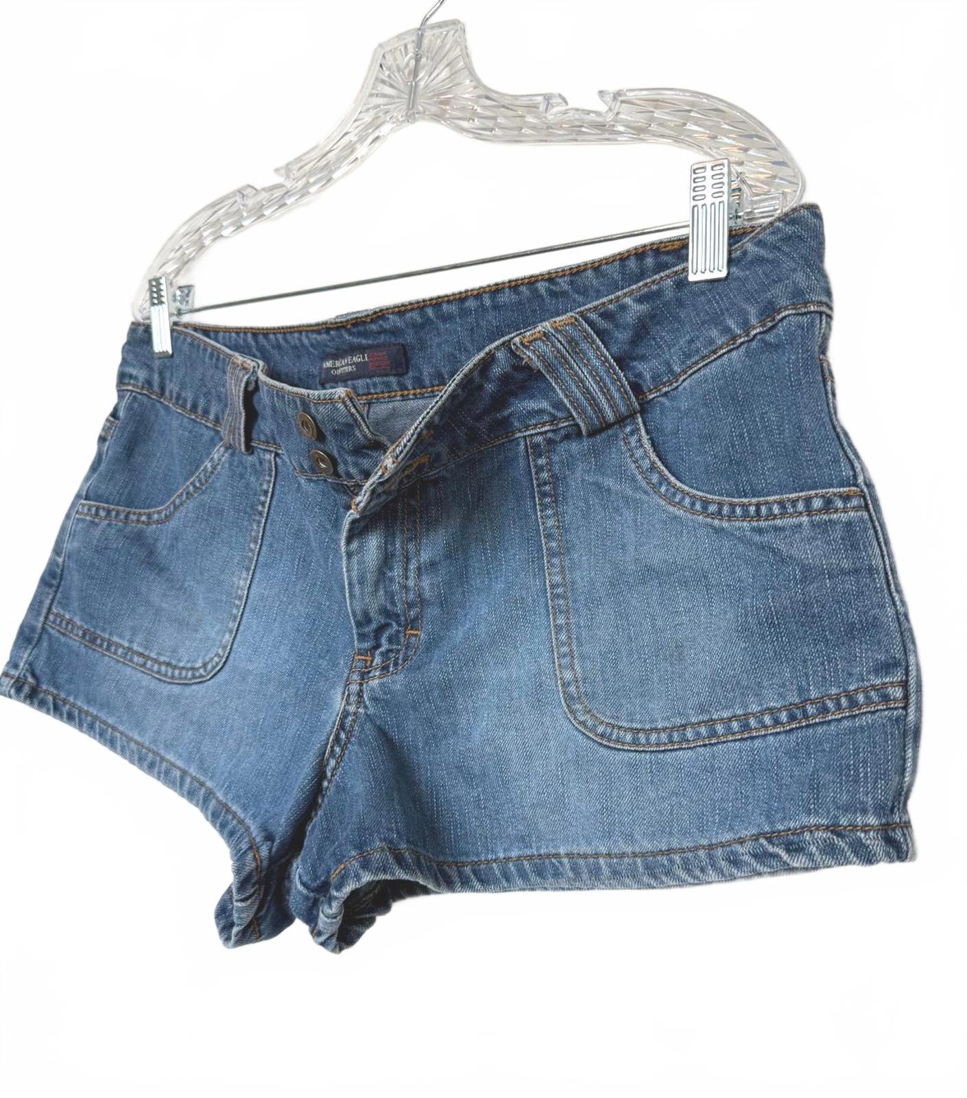 American Eagle Denim Jean Shorts size 12