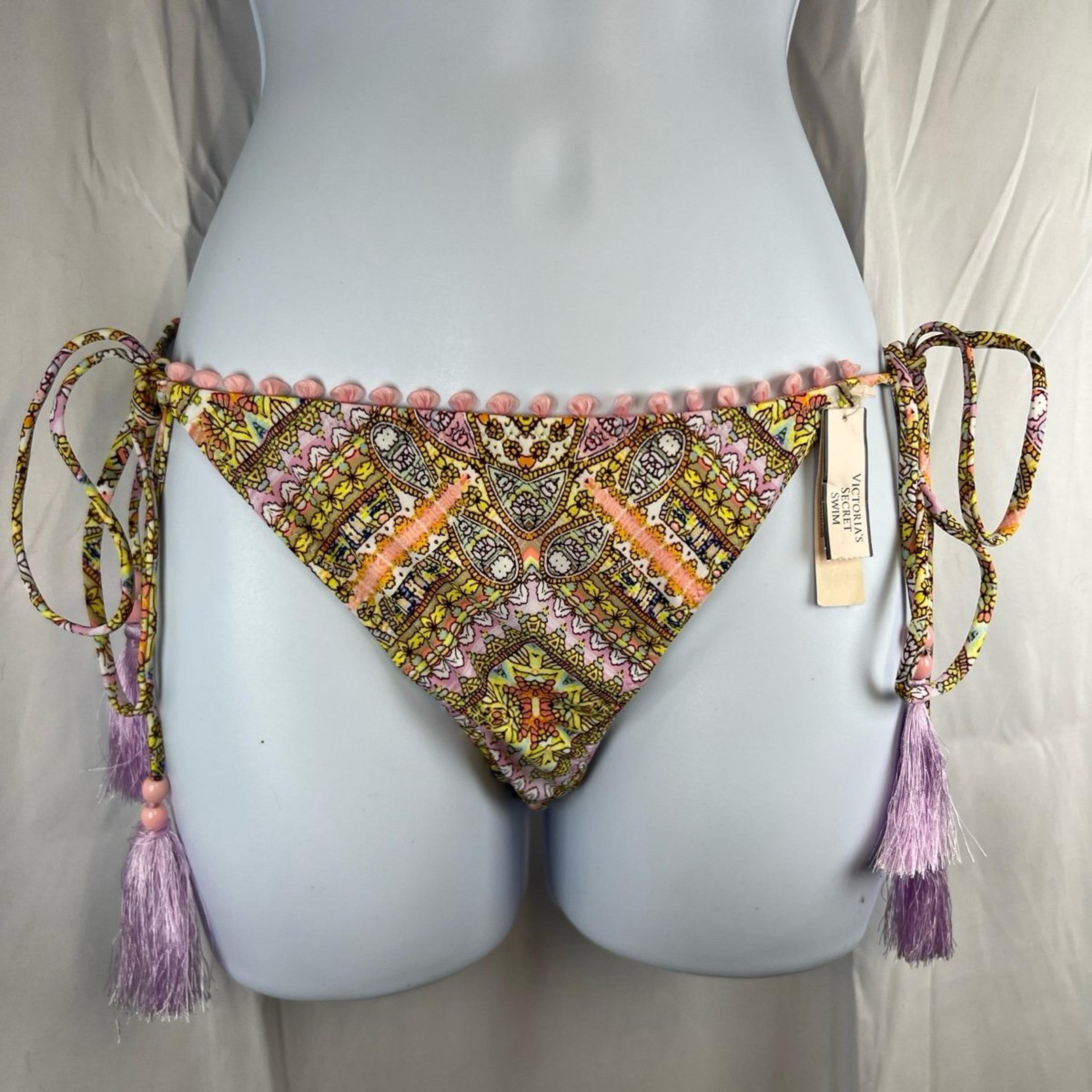 New Victoria’s Secret Swim The Teeny Bikini scrunch butt Paisley String Bottom M